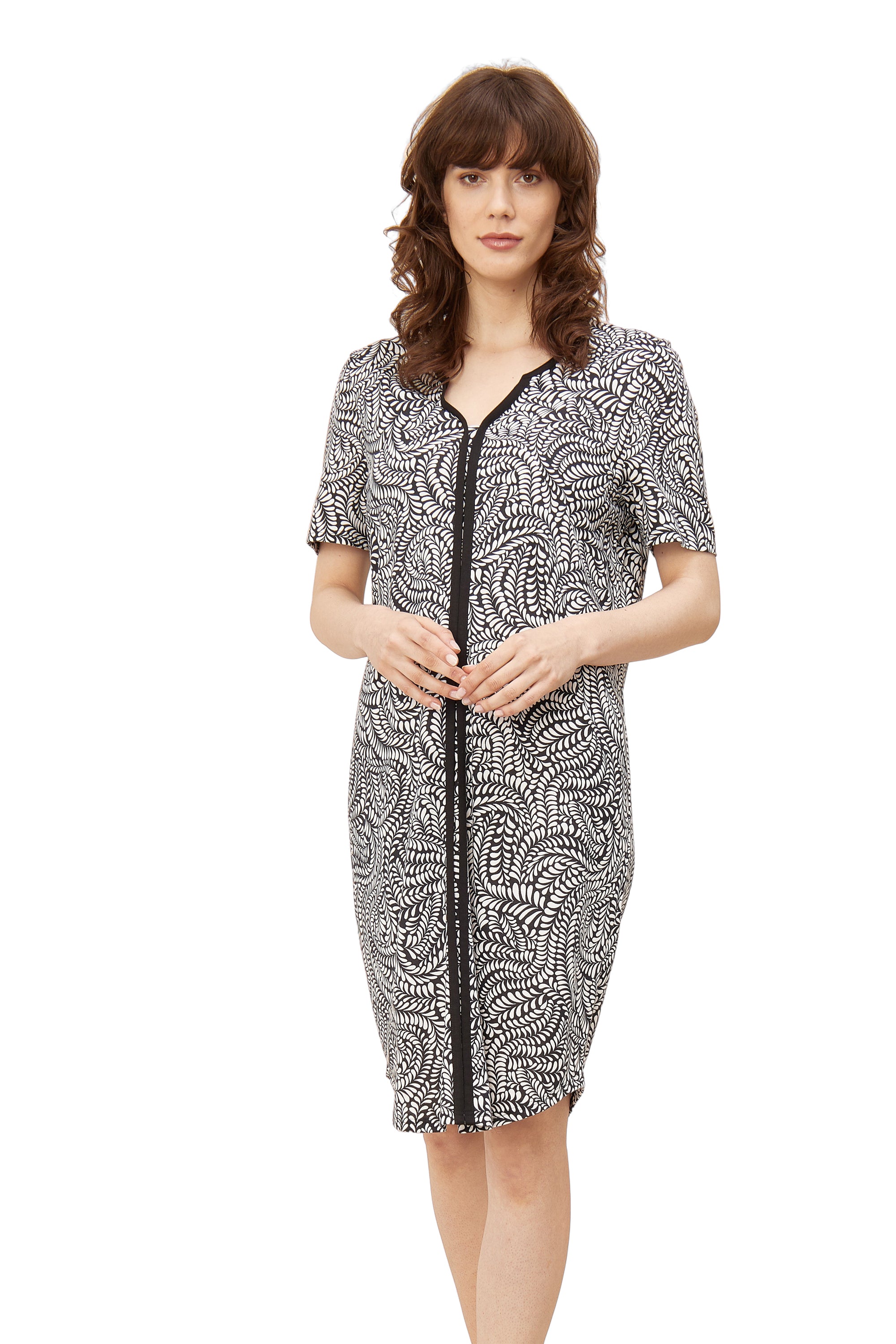 Rosch Night Dress, 1/2 Sleeve, Round Neck Black And Whi (1223106) Ornamental Leaves