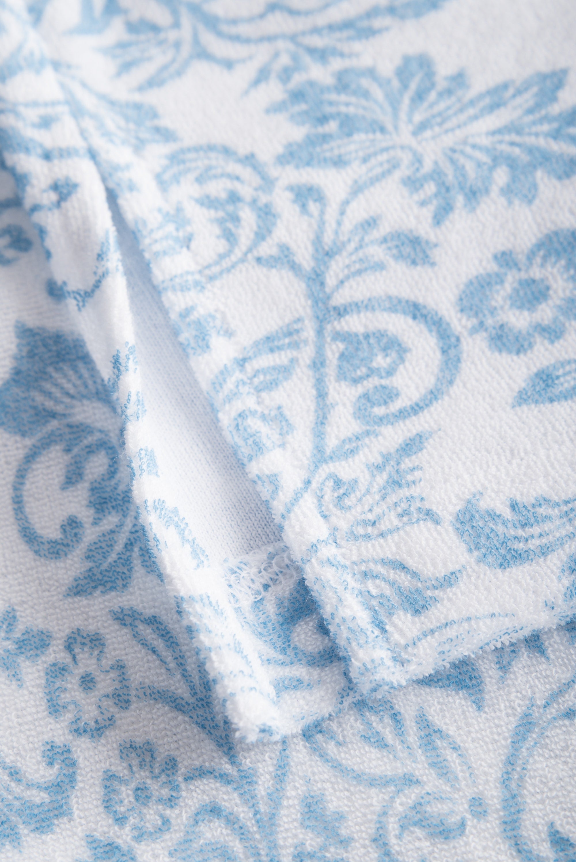 Rosch Robe, 3/4 Sleeve, Zipper, Pockets, Round (1223366) Ornamental Print