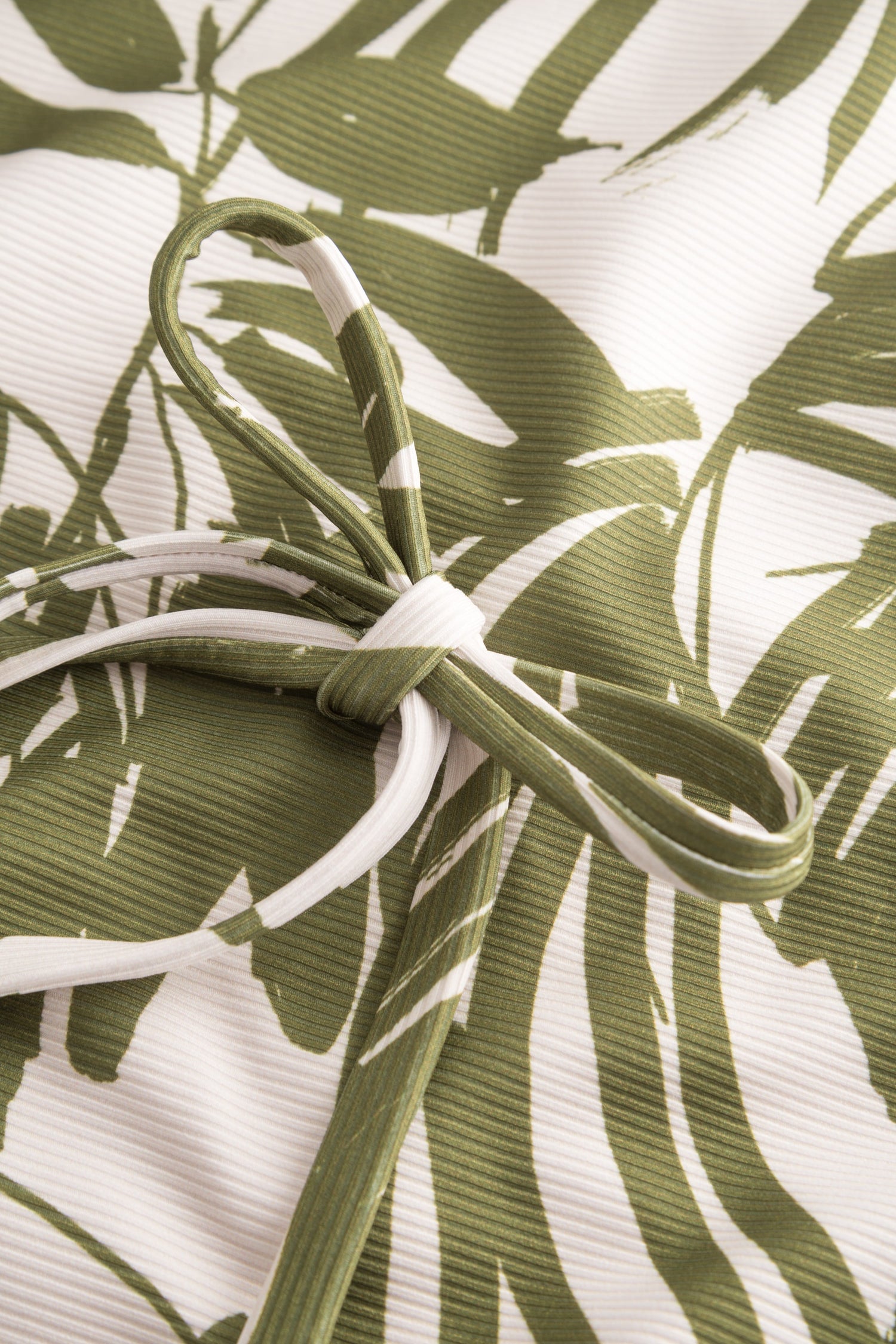 Rosch Swimsuit Ecowave, Wire, Ubb Sustainable Leaves (1225560) Green Leaves