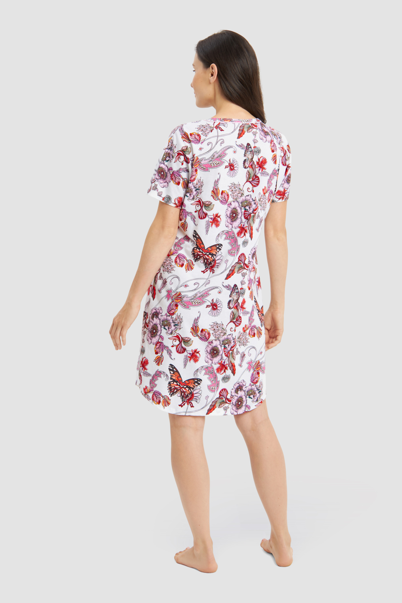 Rösch Nightgown back view in Butterfly Garden