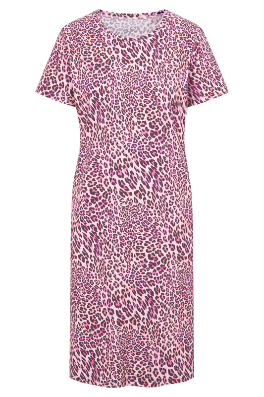 Rösch Nightgown front view in Little Leo