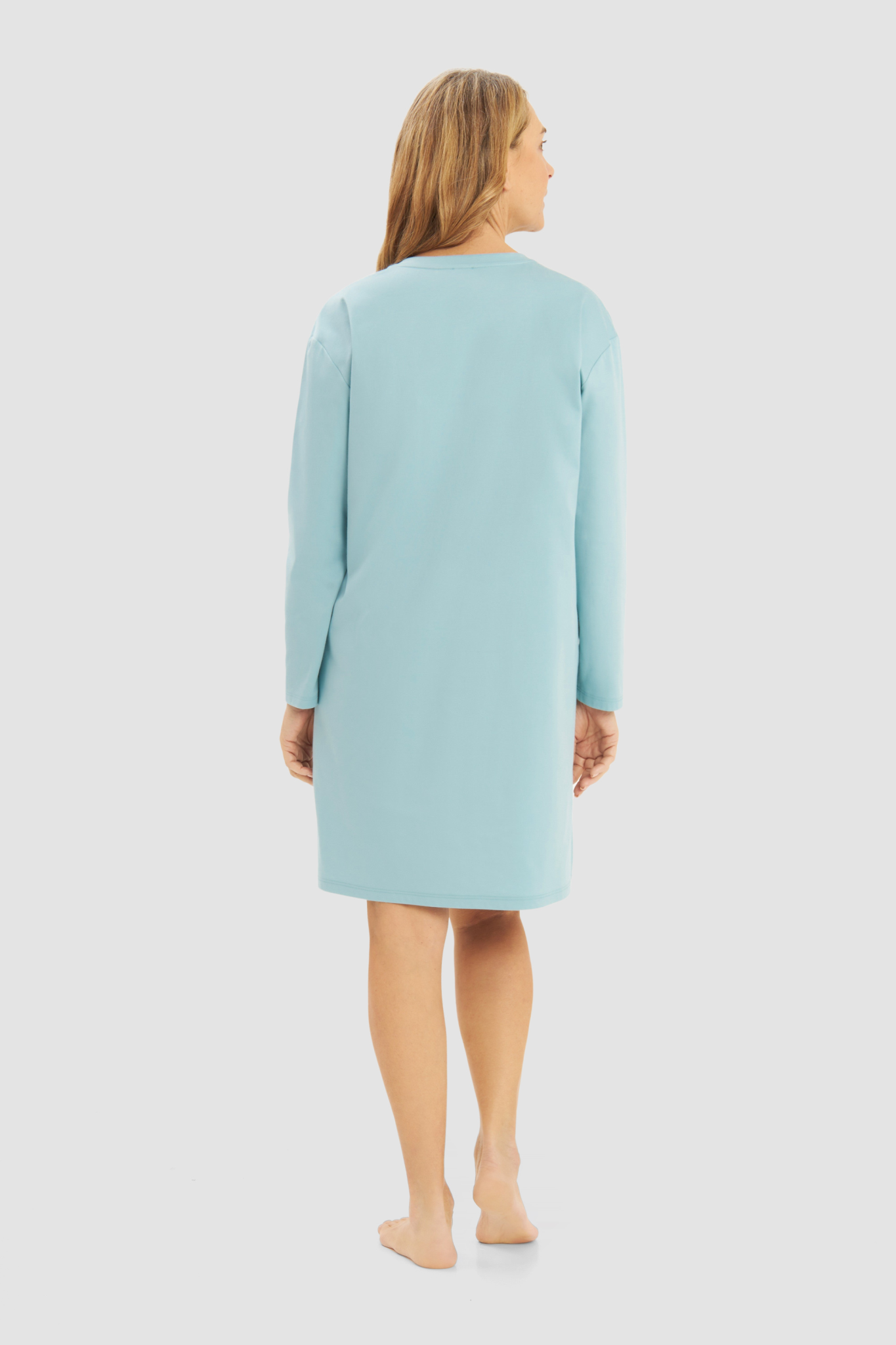 Rösch Nightgown back view in Mint