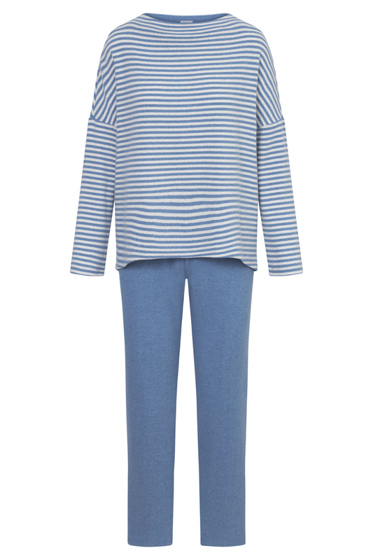 Rösch Lounge Set front view in Ringlet Blue