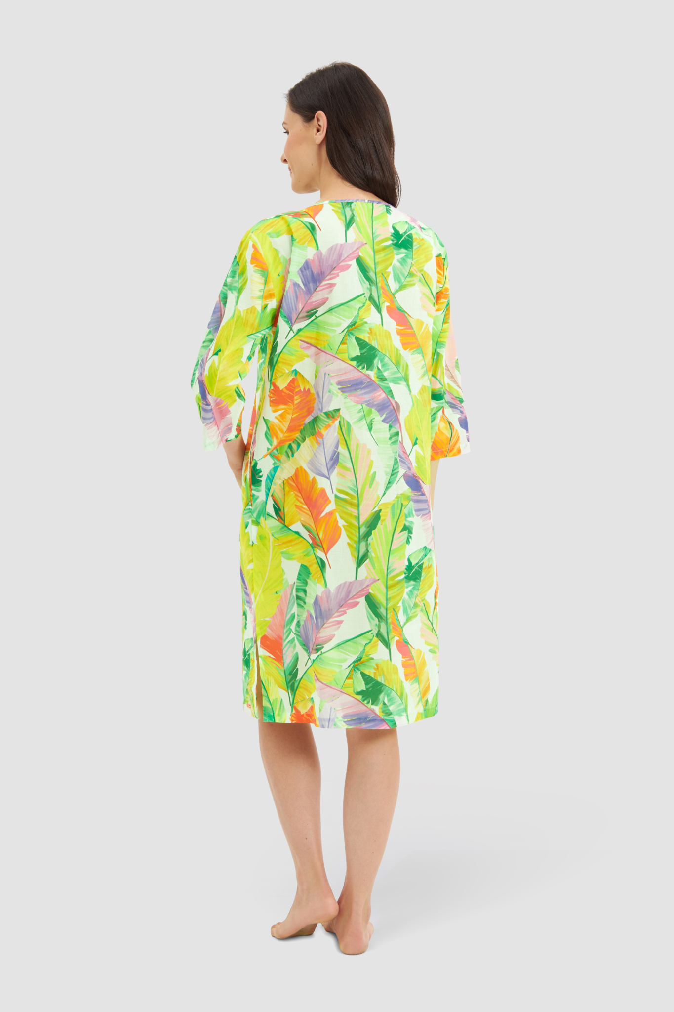 Rösch Beach Dress back view in Green Leaves
