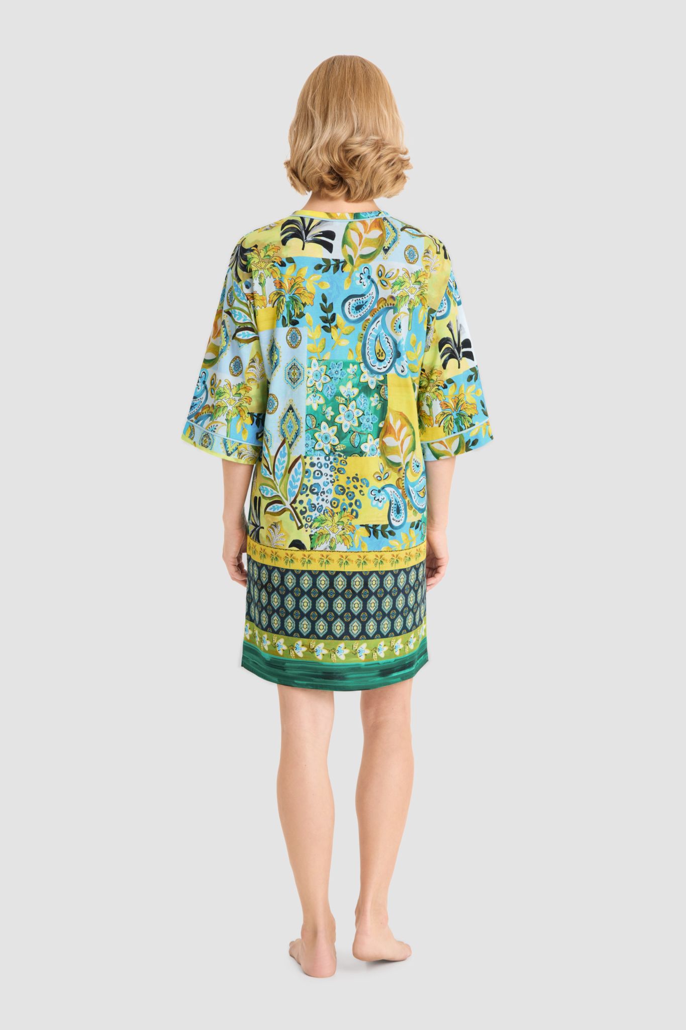Rösch Nightgown back view in Placed Print