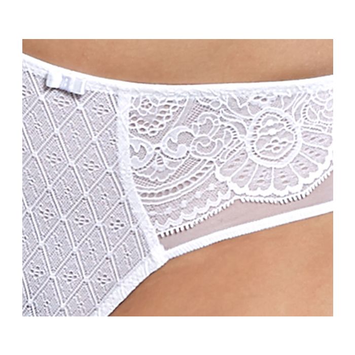 Rosa Faia Selma Shorty (1335) White