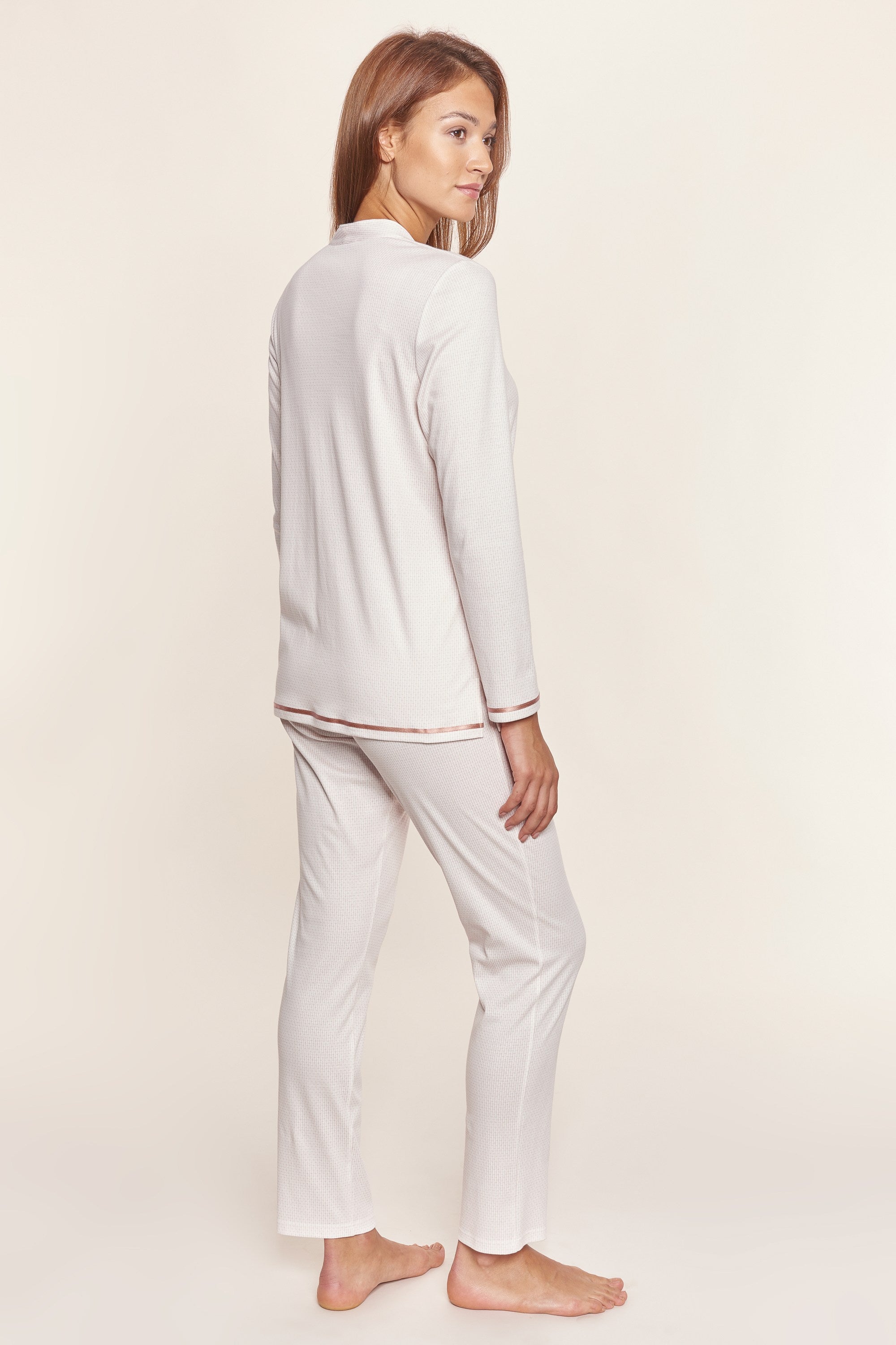 Feraud Pajama, 1/1 Sleeve, Pants 1/1, V-Neck Graphi (3211123) Graphic Minimal