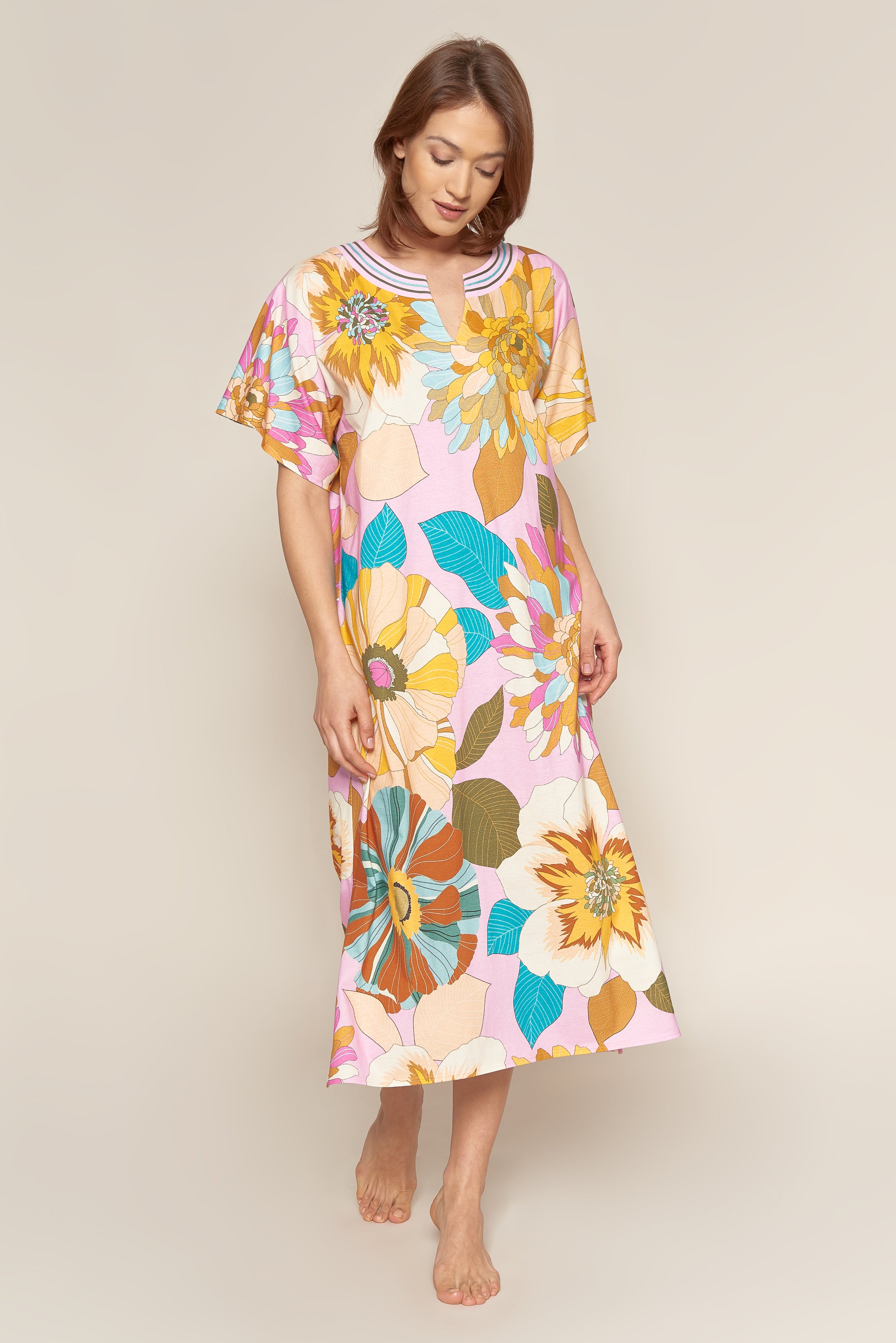 Feraud Night Dress, Round Neck, Overcut Couture Flower (3221000) Modern Flower