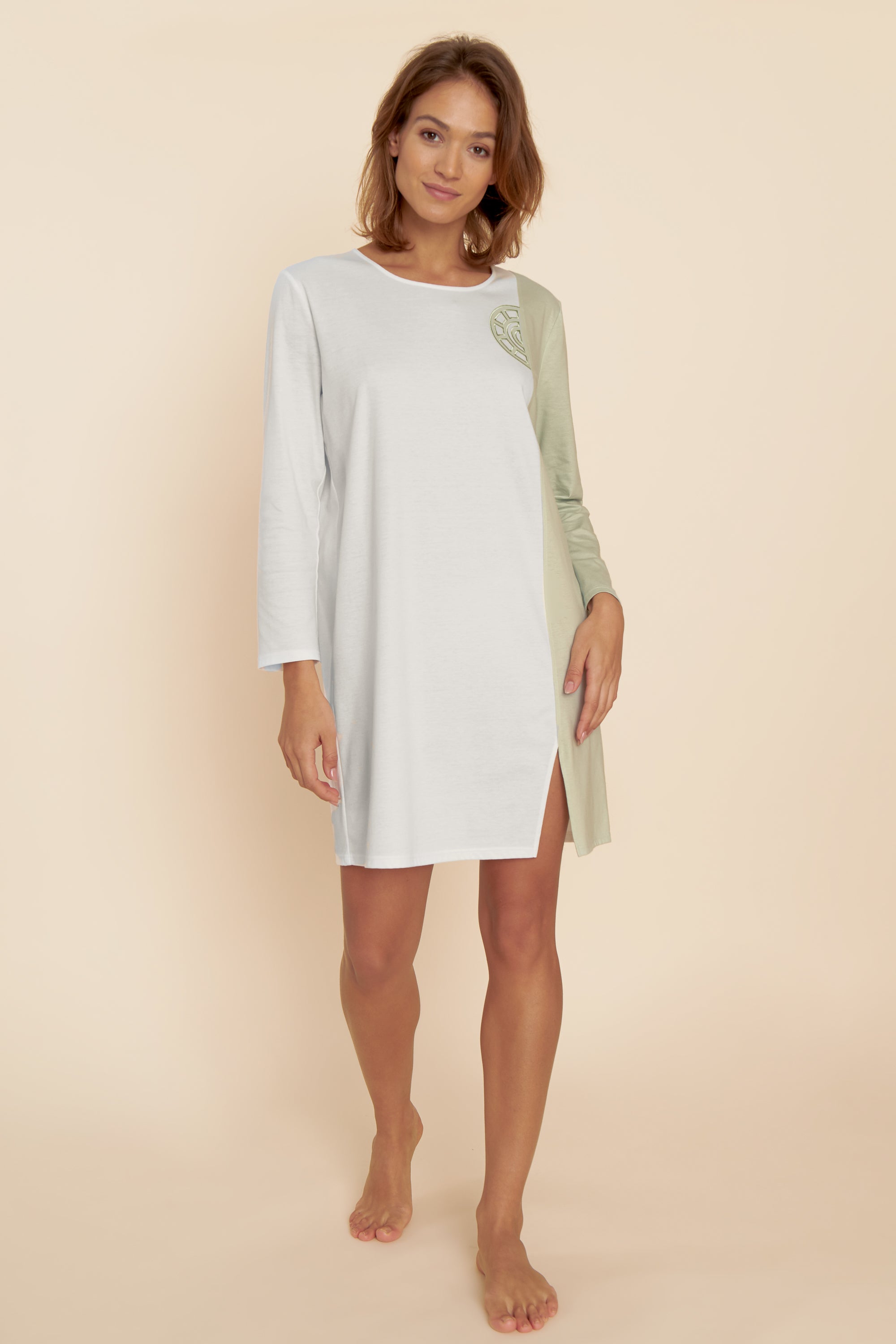 Feraud Night Dress, 1/1 Sleeve, Round Neck Logo-Bicolor (3221111) Colourblocking