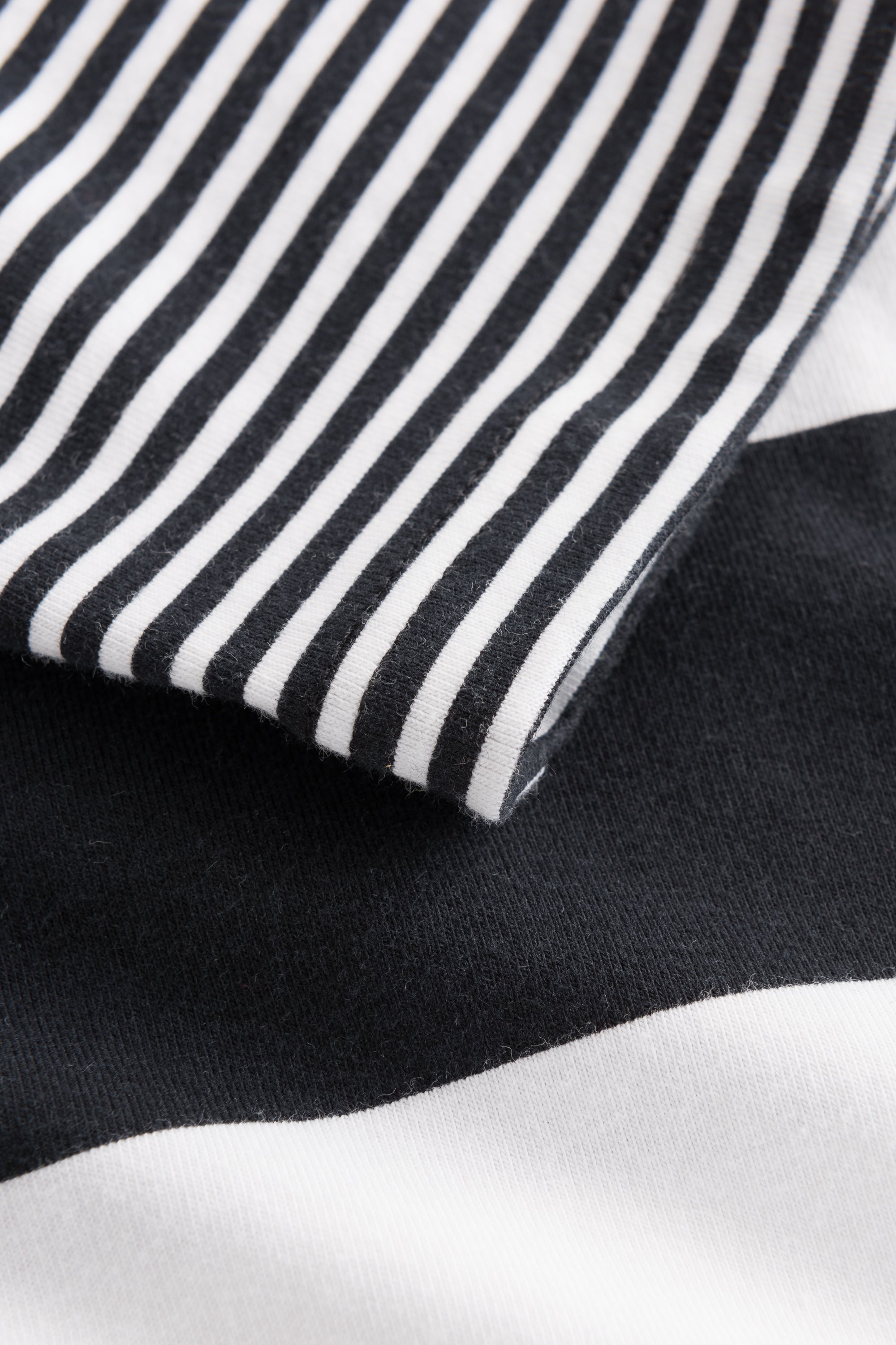 Feraud Shirt, 1/1 Sleeve, Round Neck Modern Rin (3221182) Ringlet White-Black