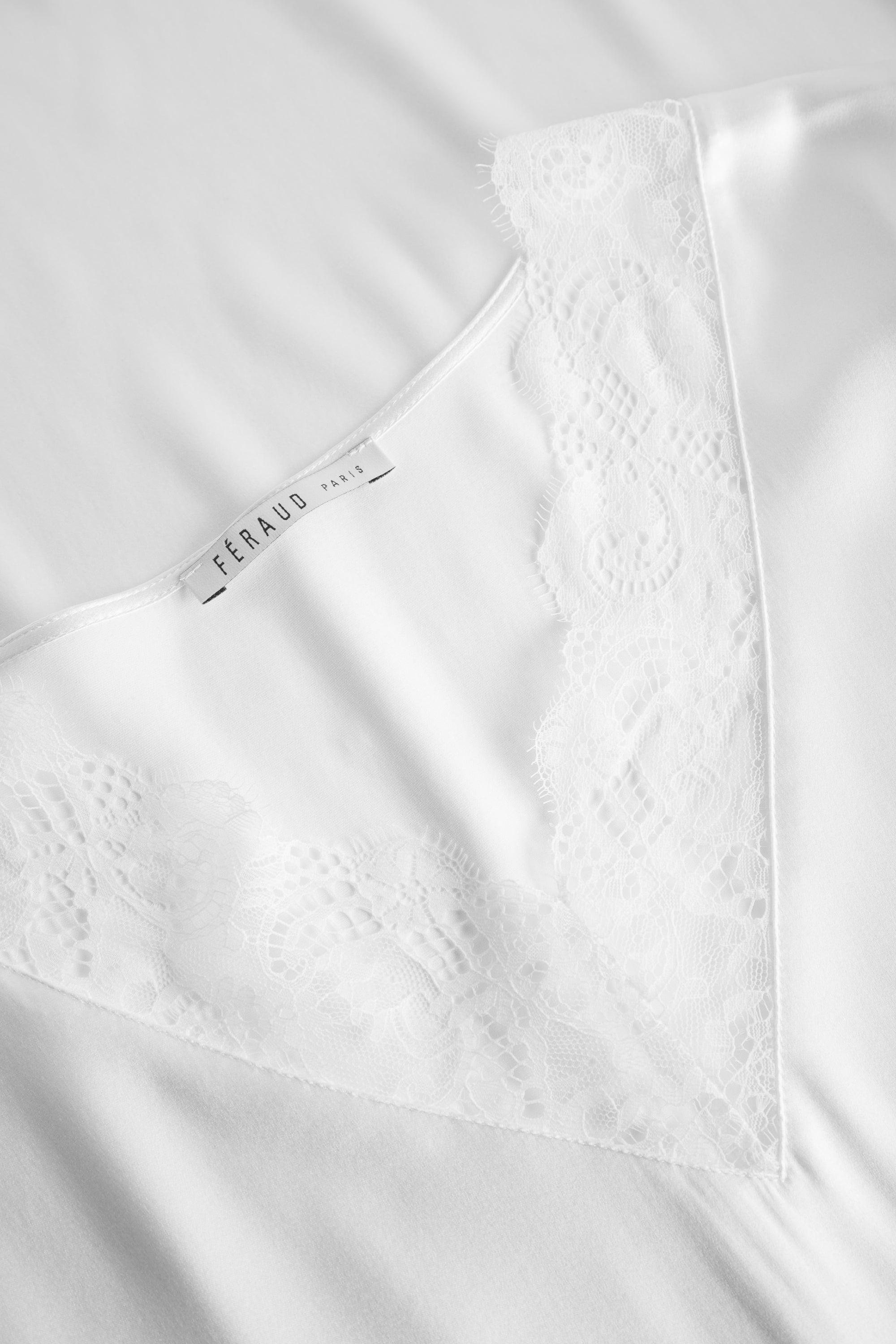 Feraud Night Dress Gots, 1/1 Sleeve, V-Neck Silk (3221198) Ivory
