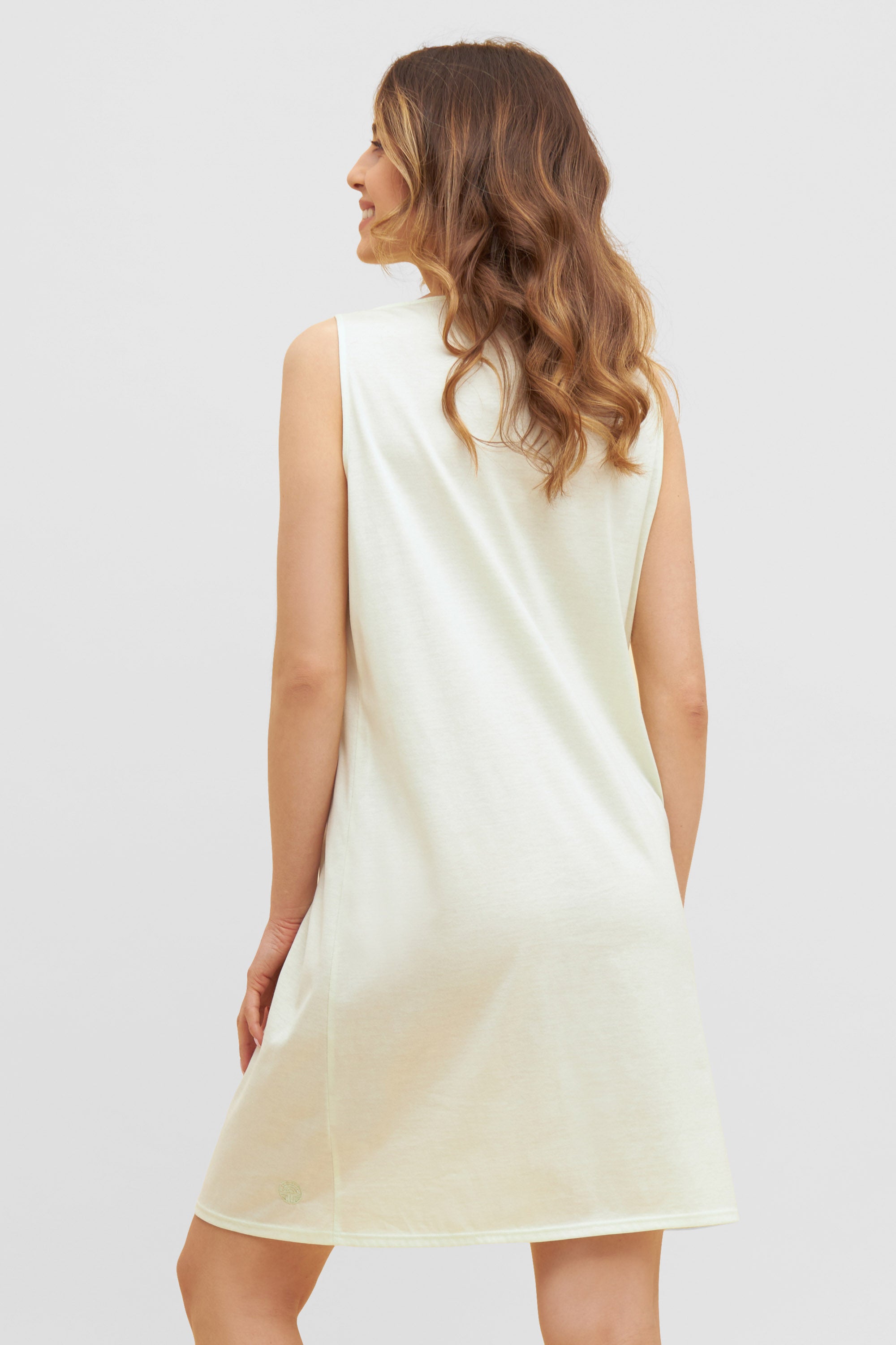 Feraud Night Dress, Sleeveless, V-Neck Graphic Lace (3231117) Pistazie