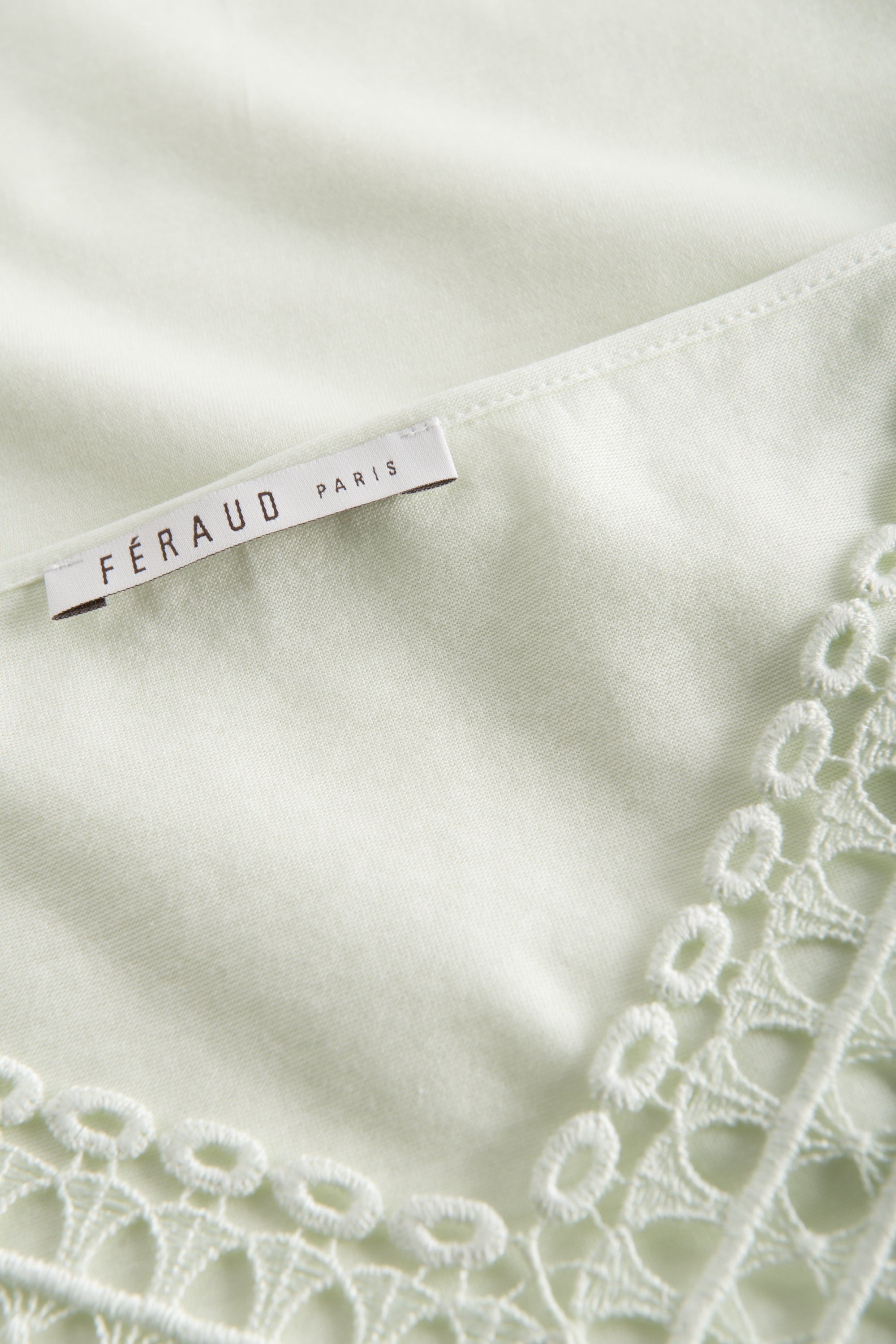 Feraud Night Dress, Sleeveless, V-Neck Graphic Lace (3231117) Pistazie