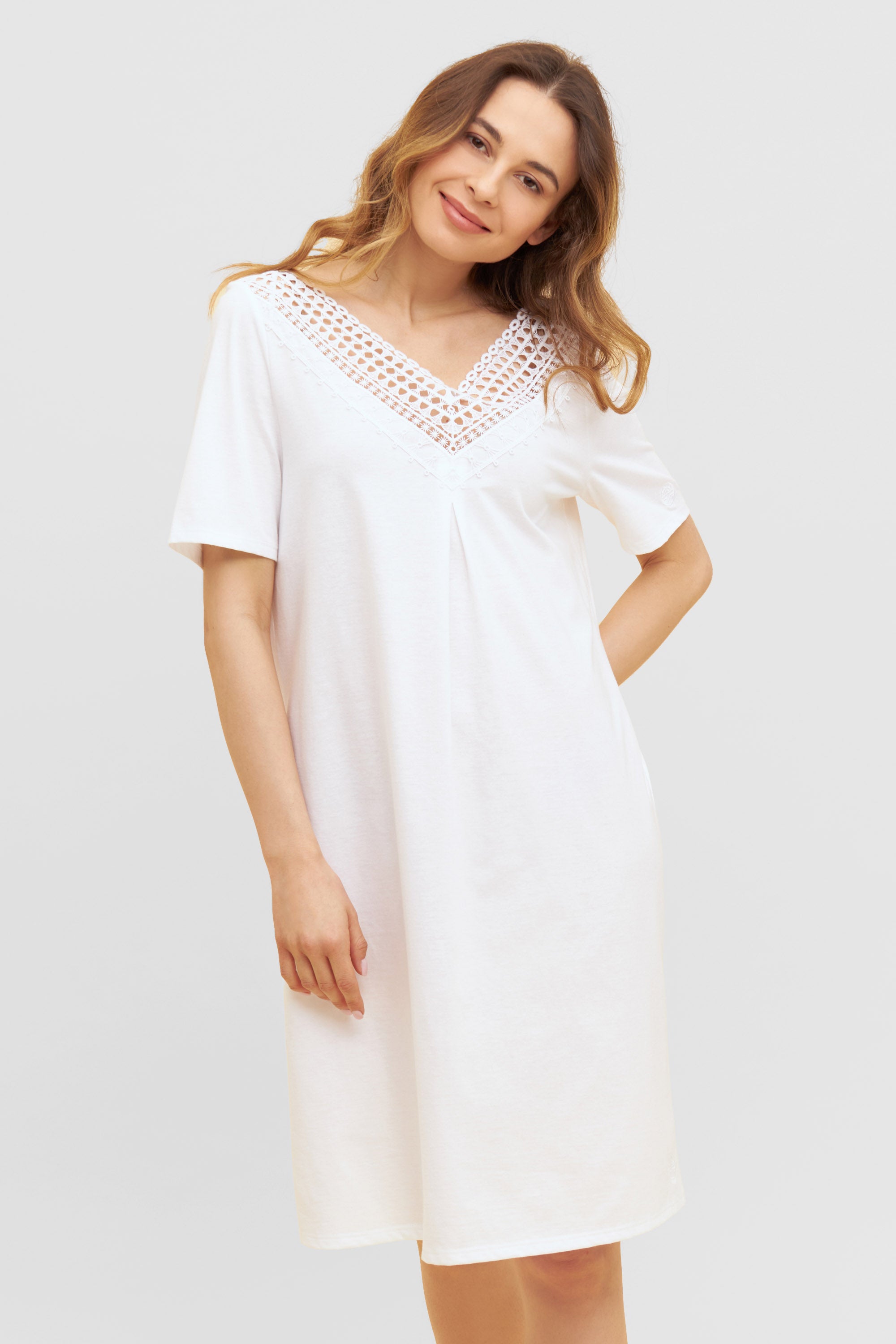 Feraud Night Dress, 1/2 Sleeve, V-Neck Graphic Lace (3231118) White