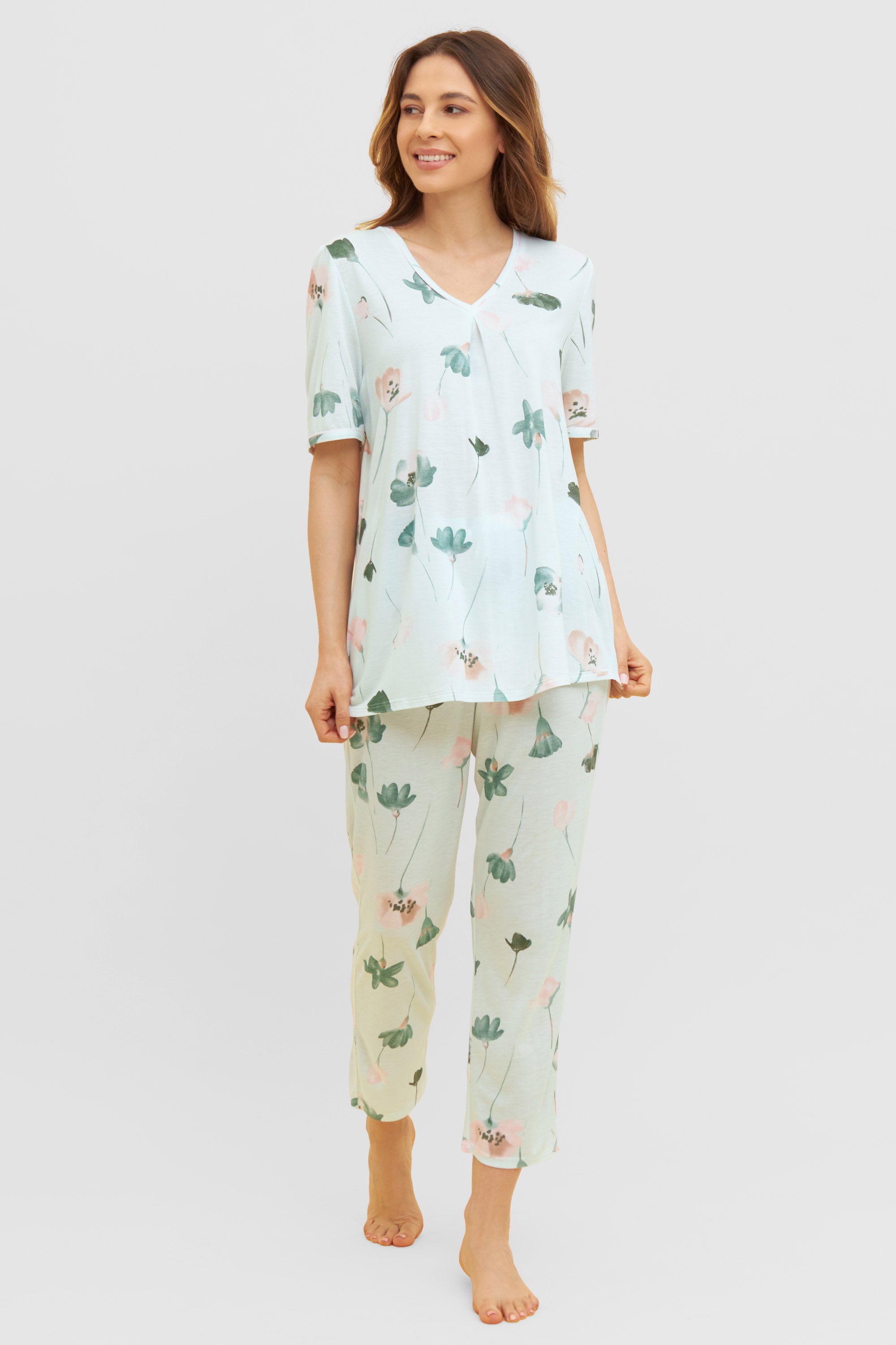 Feraud Pajama, 1/2 Sleeve, Pants 7/8, V-Neck Pastel (3231120) Pastell Flowers