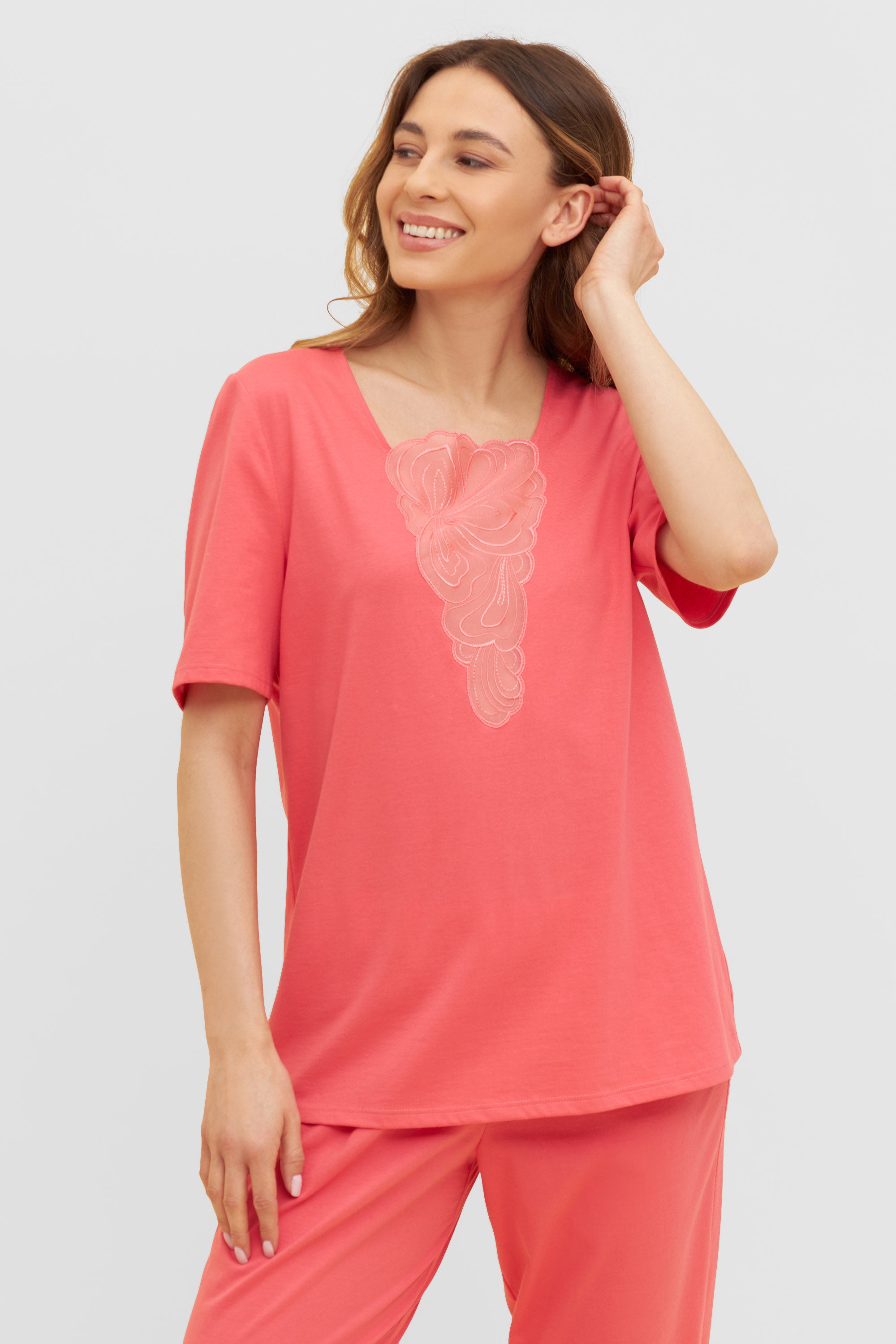 Feraud Pajama, 1/1 Sleeve, Pants 7/8, Angular Neck (3231137) Coralle