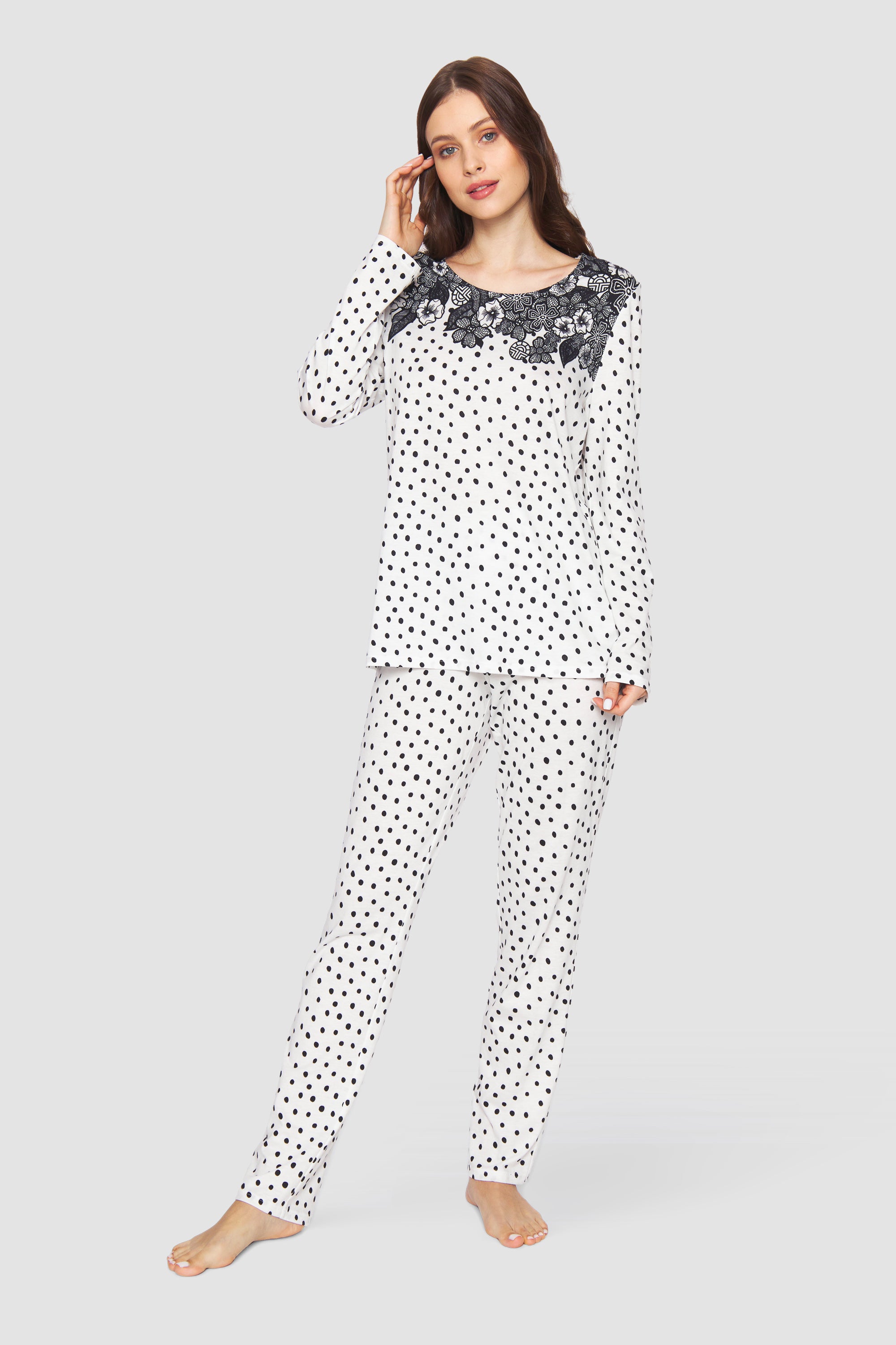 Feraud Pajama, 1/1 Sleeve, Pants 1/1, Round Neck Fl (3231250) Placed Flowers