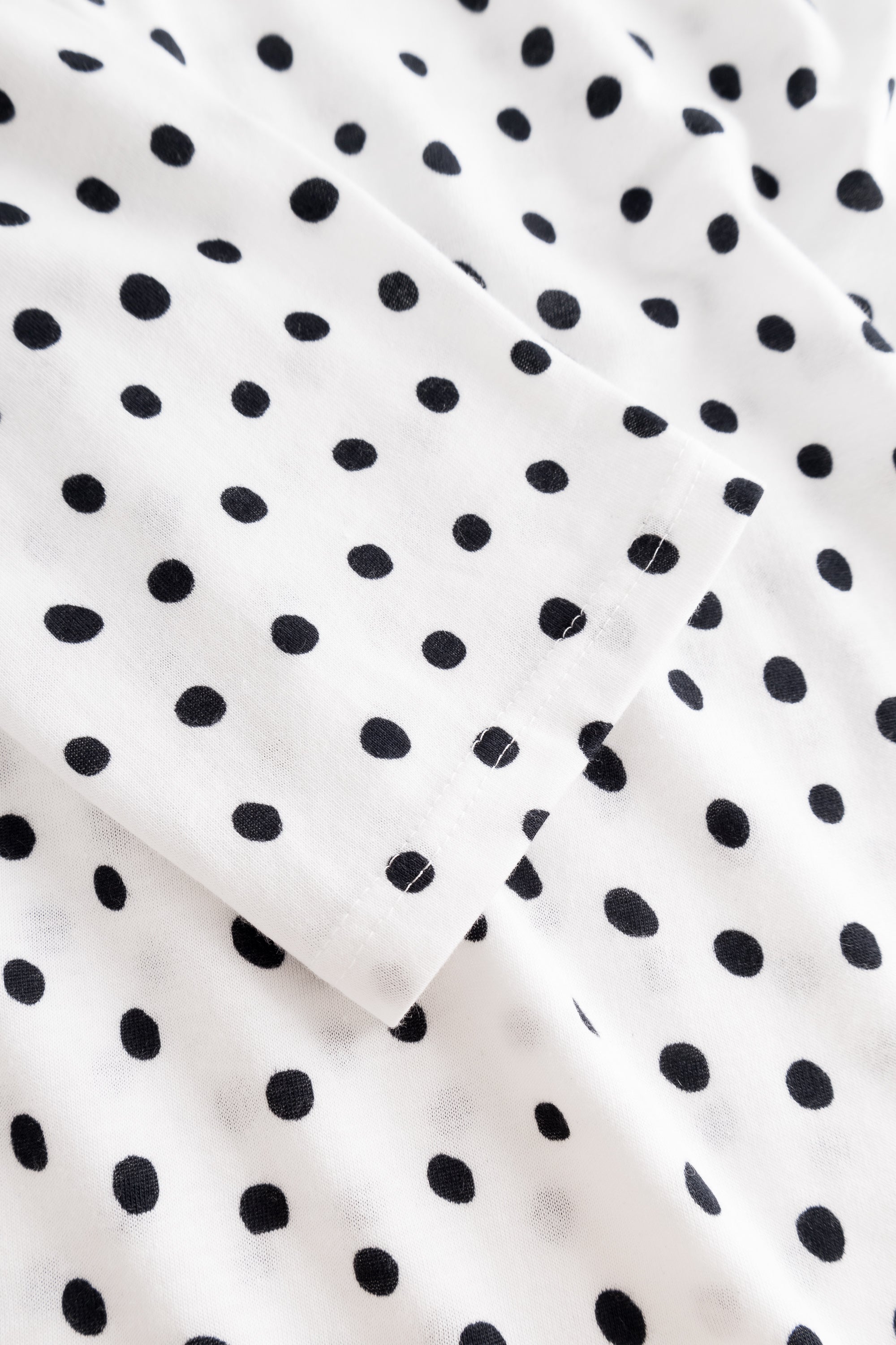 Feraud Pajama, 1/1 Sleeve, Pants 1/1, Round Neck Fl (3231250) Placed Flowers