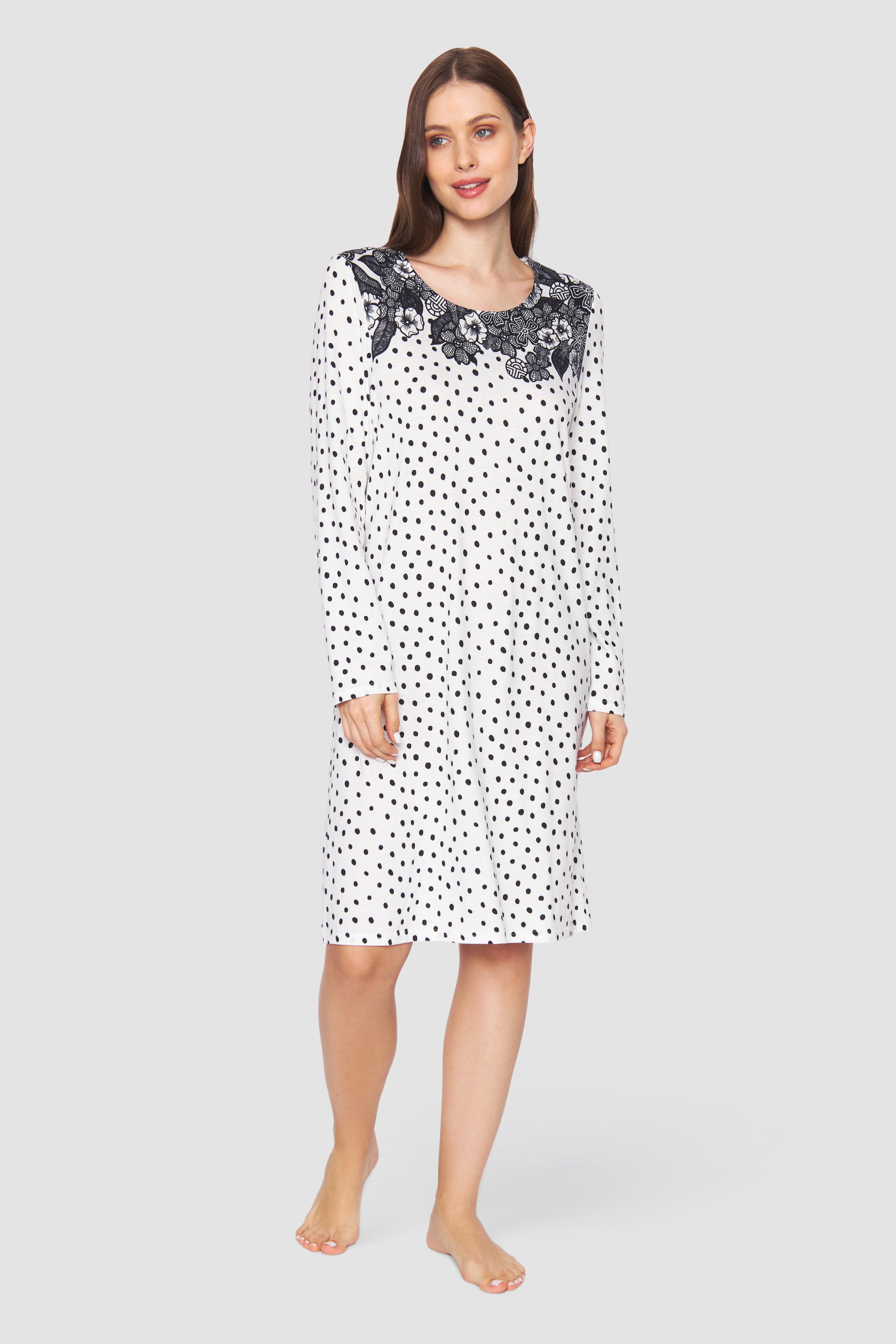 Feraud Night Dress, 1/1 Sleeve, Round Neck Floral Border (3231251) Placed Flowers
