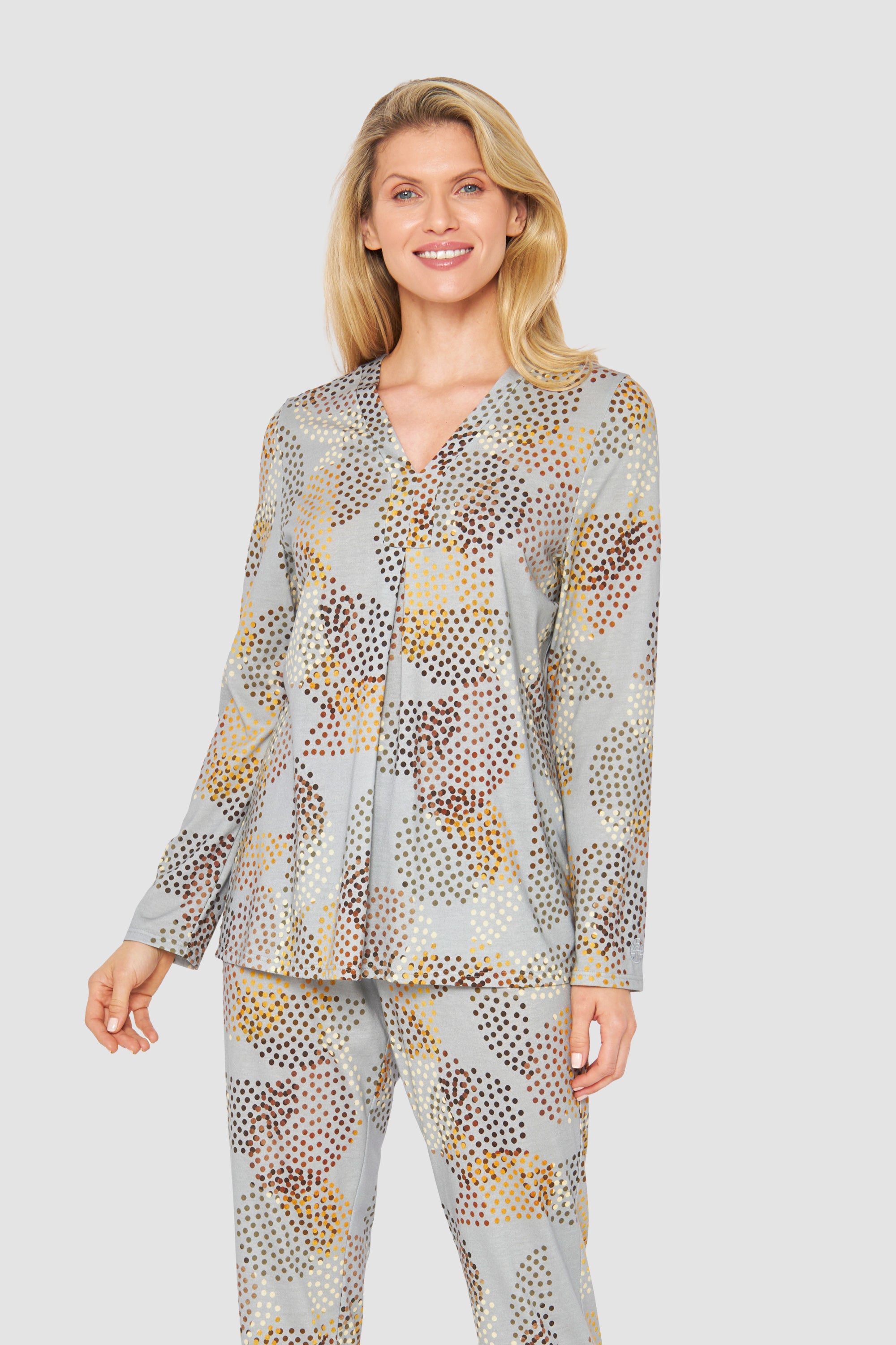 Feraud Pajama, 1/1 Sleeve, Pants 1/1, V-Neck Print (3231296) Multicolor Dots