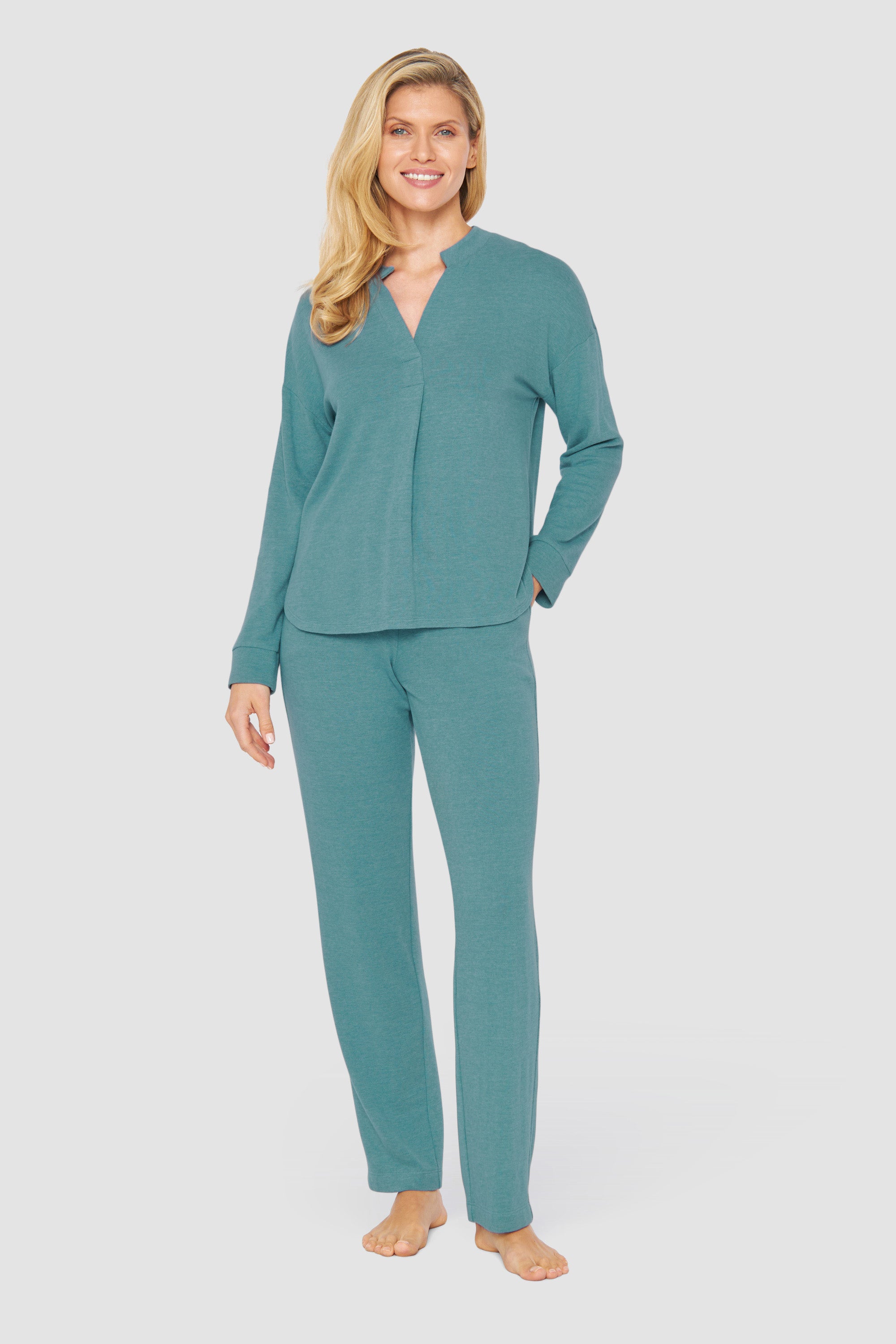 Feraud Lounge Suit, 1/1 Sleeve, Pants 1/1, Standing Coll (3231354) Bottle Green