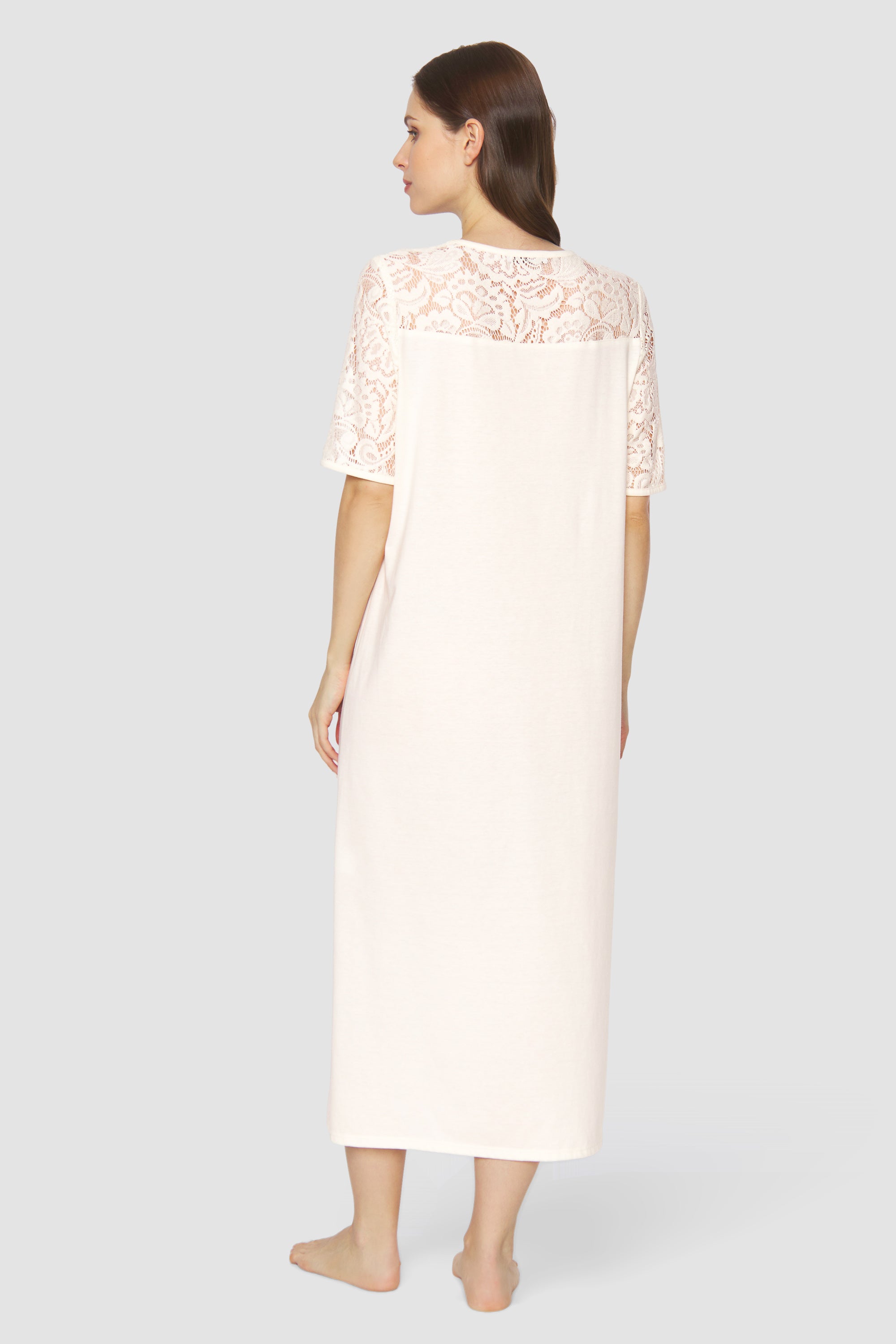 Feraud Night Dress, 1/2 Sleeve, Round Neck Romantic Lace (3231365) Soft Touch