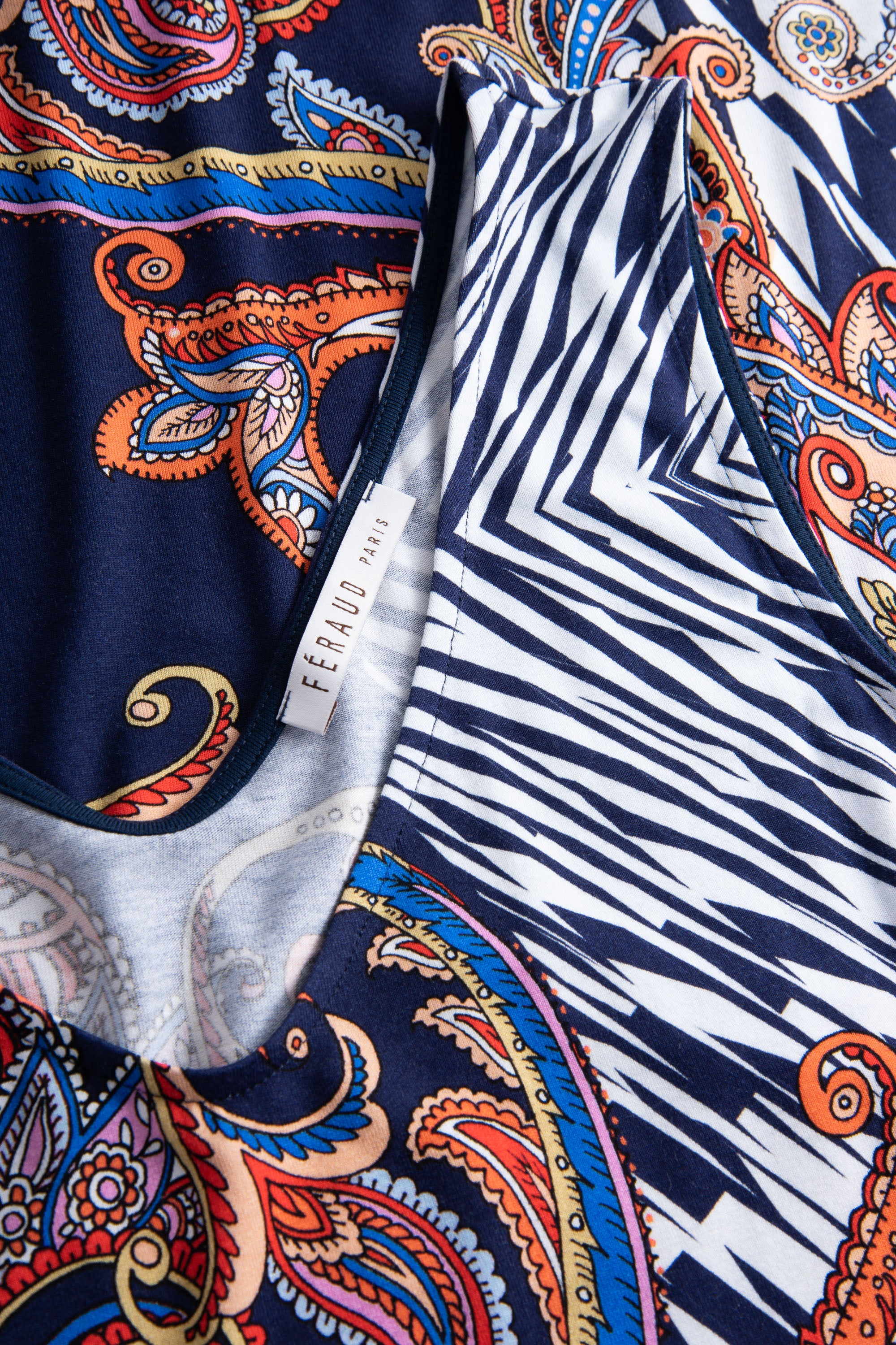 Feraud Beach Dress, Sleeveless, V-Neck Atlantis Paisley (3235121) Big Paisley