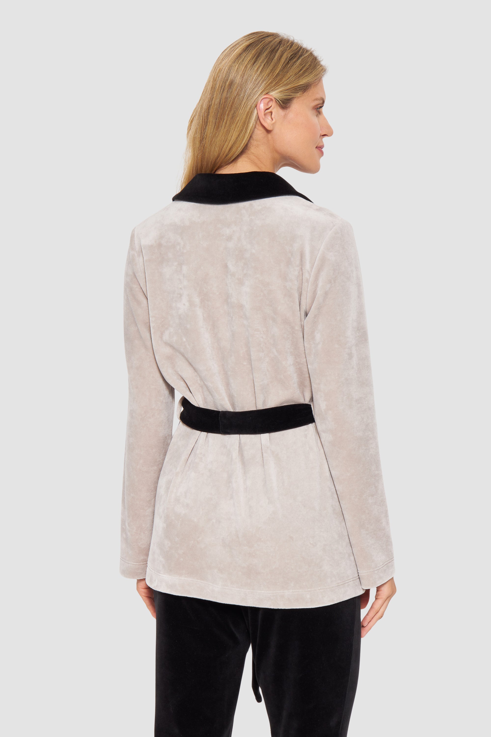 Feraud Lounge Suit, 1/1 Sleeve, Pants 1/1, Button Panel (3241006) Greige