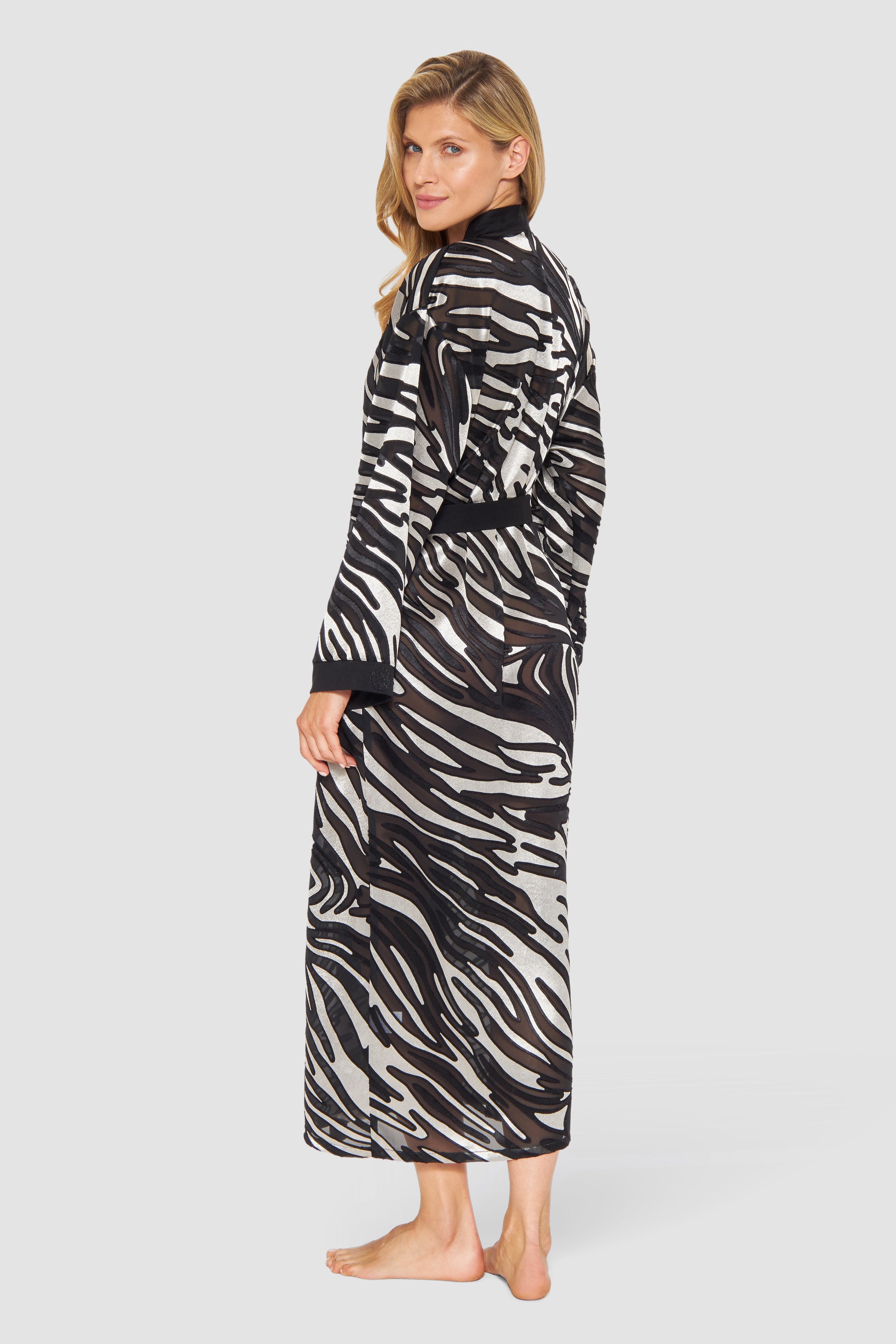 Feraud Robe, 1/1 Sleeve, Wrap-Around, Pockets D (3241018) Magic Black