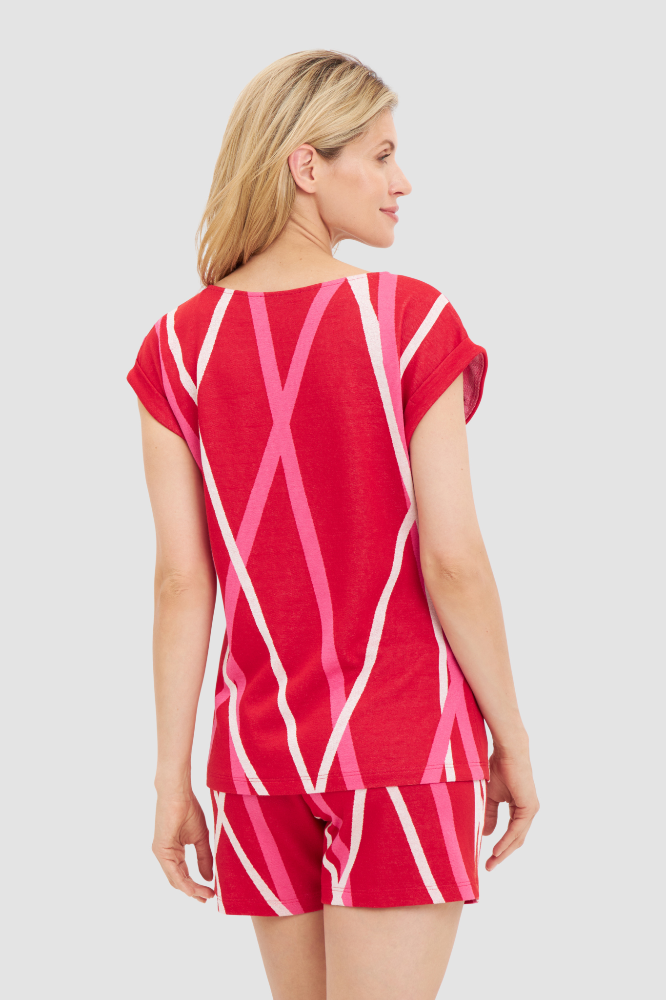 Féraud Lounge Top back view in Artstripe