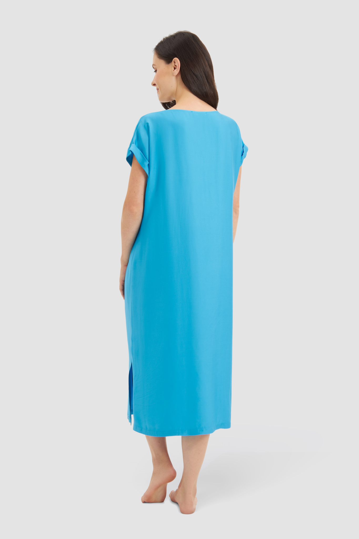 Féraud Nightgown back view in Ocean