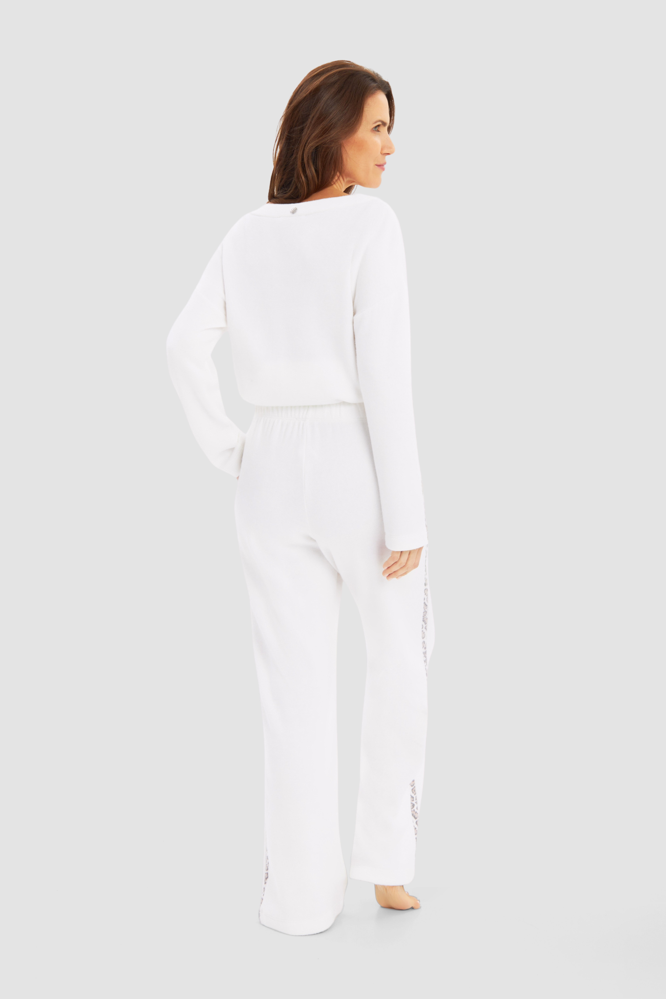 Féraud Lounge Pants back view in Ivory