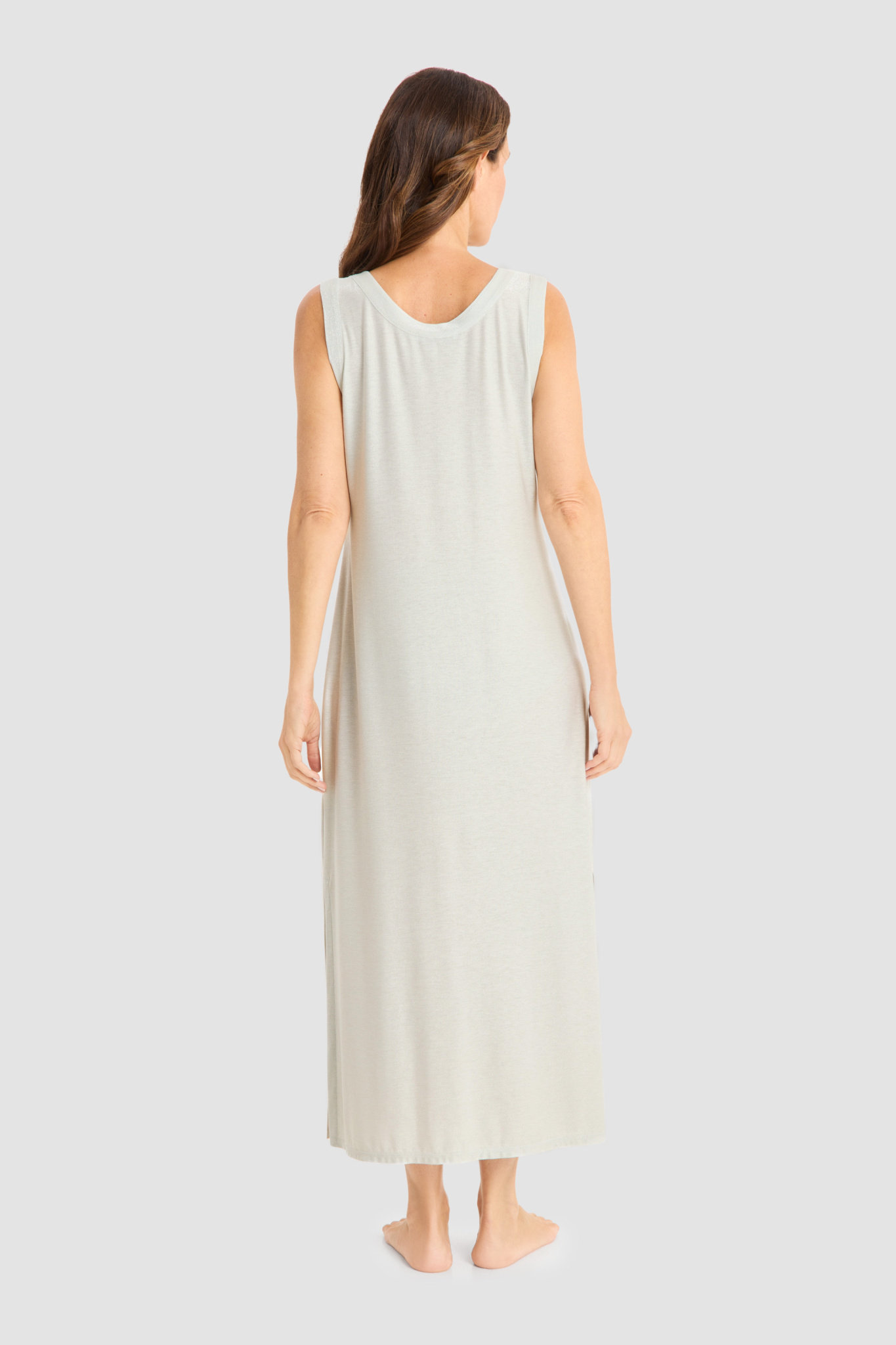 Féraud Beach Dress back view in Silver