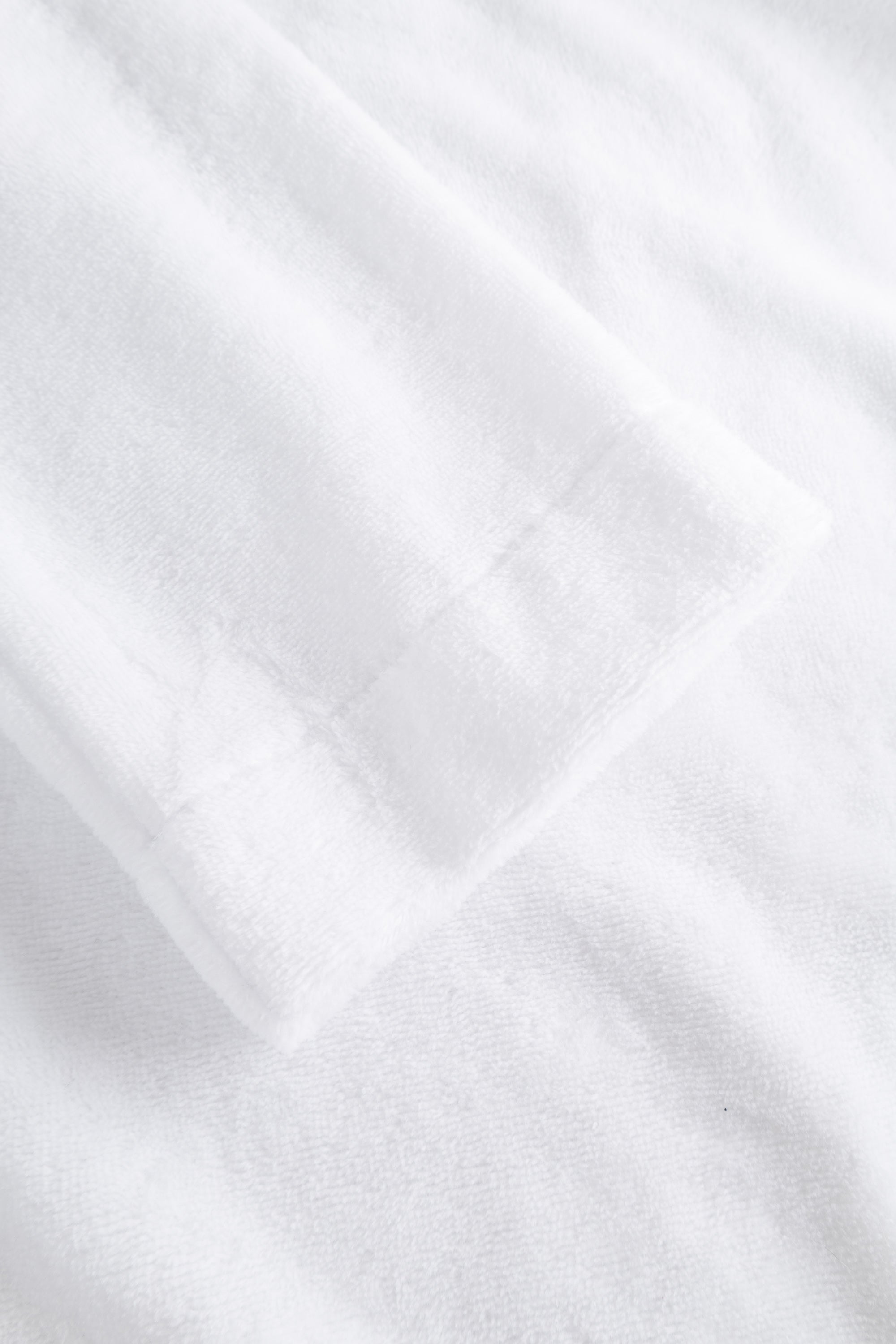 Feraud Robe, 1/1 Sleeve, Wrap-Around, Hooded, P (3881737) White