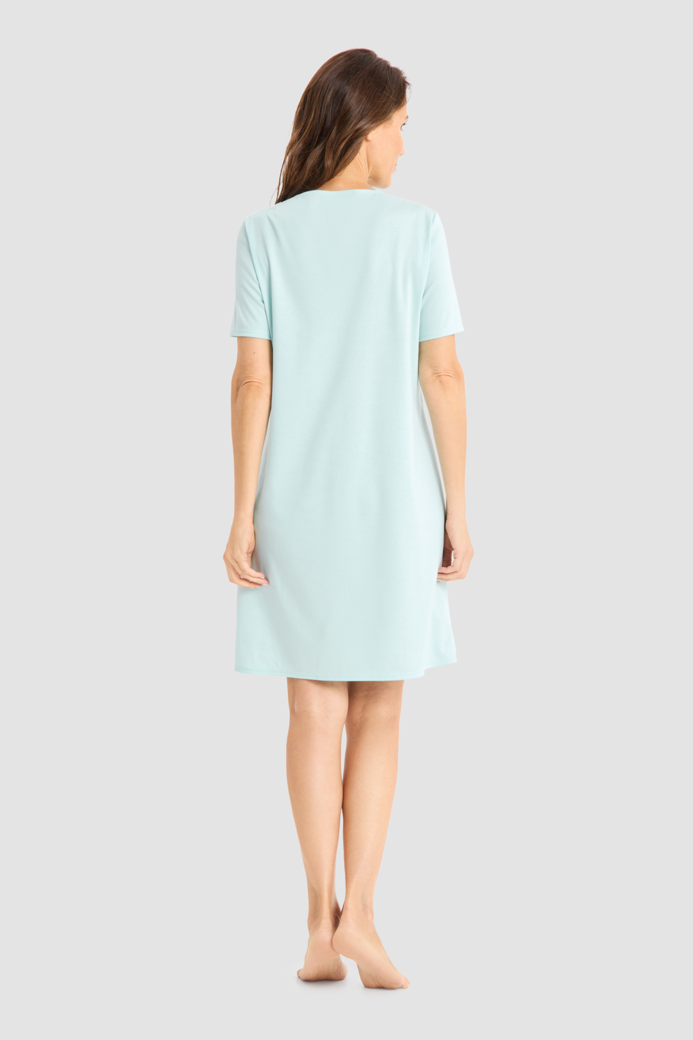 Féraud Nightgown back view in Lagune