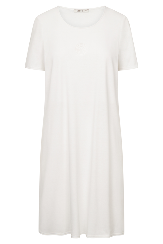 Féraud Nightgown front view in White