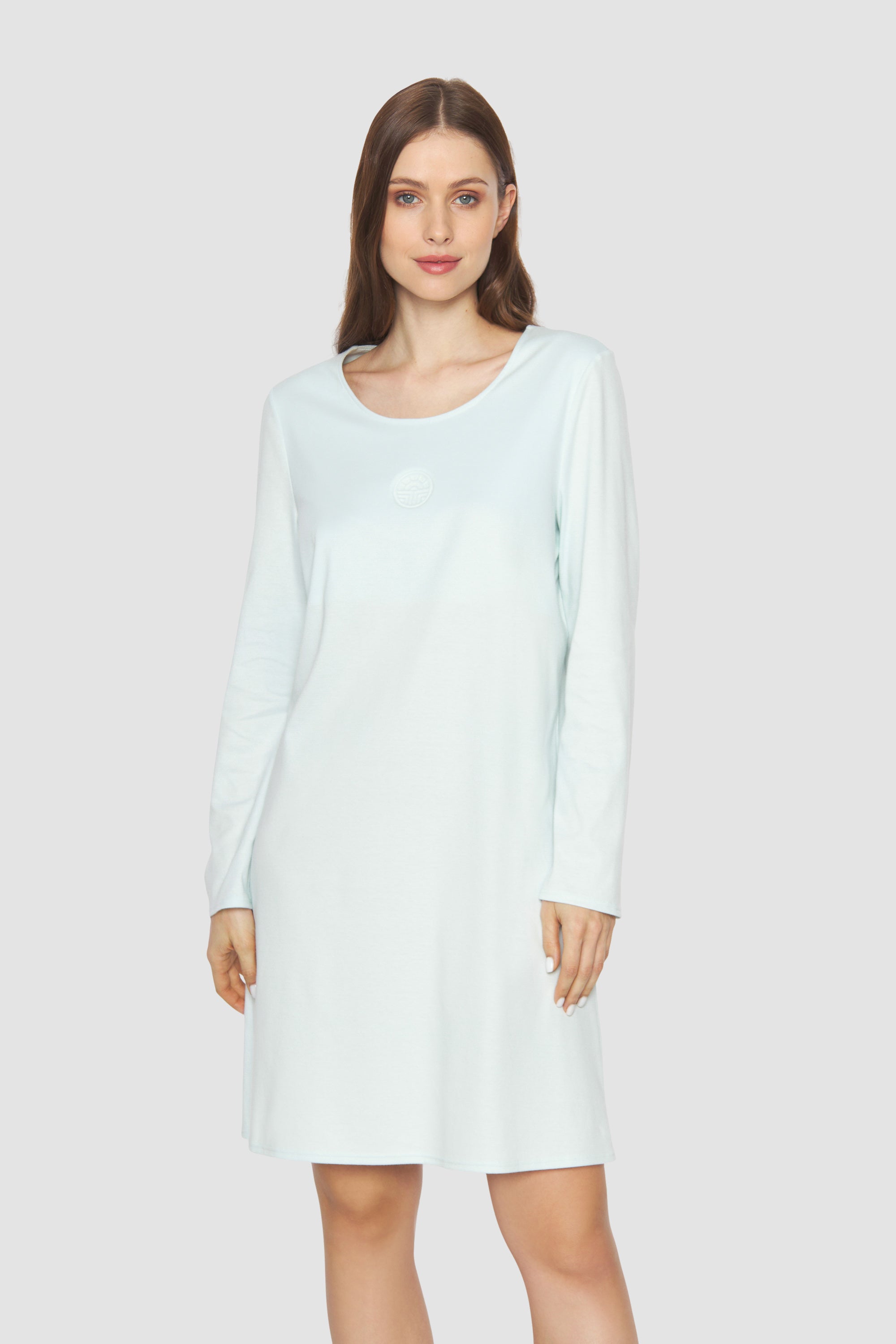 Feraud Night Dress, 1/1 Sleeve, Round Neck Interlock (3883011) Light Jade