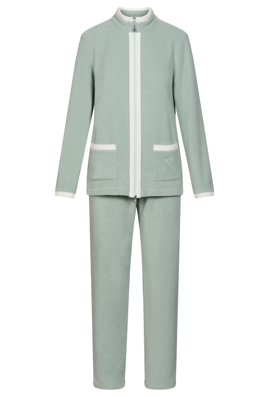 Féraud Lounge Set front view in Milky Green