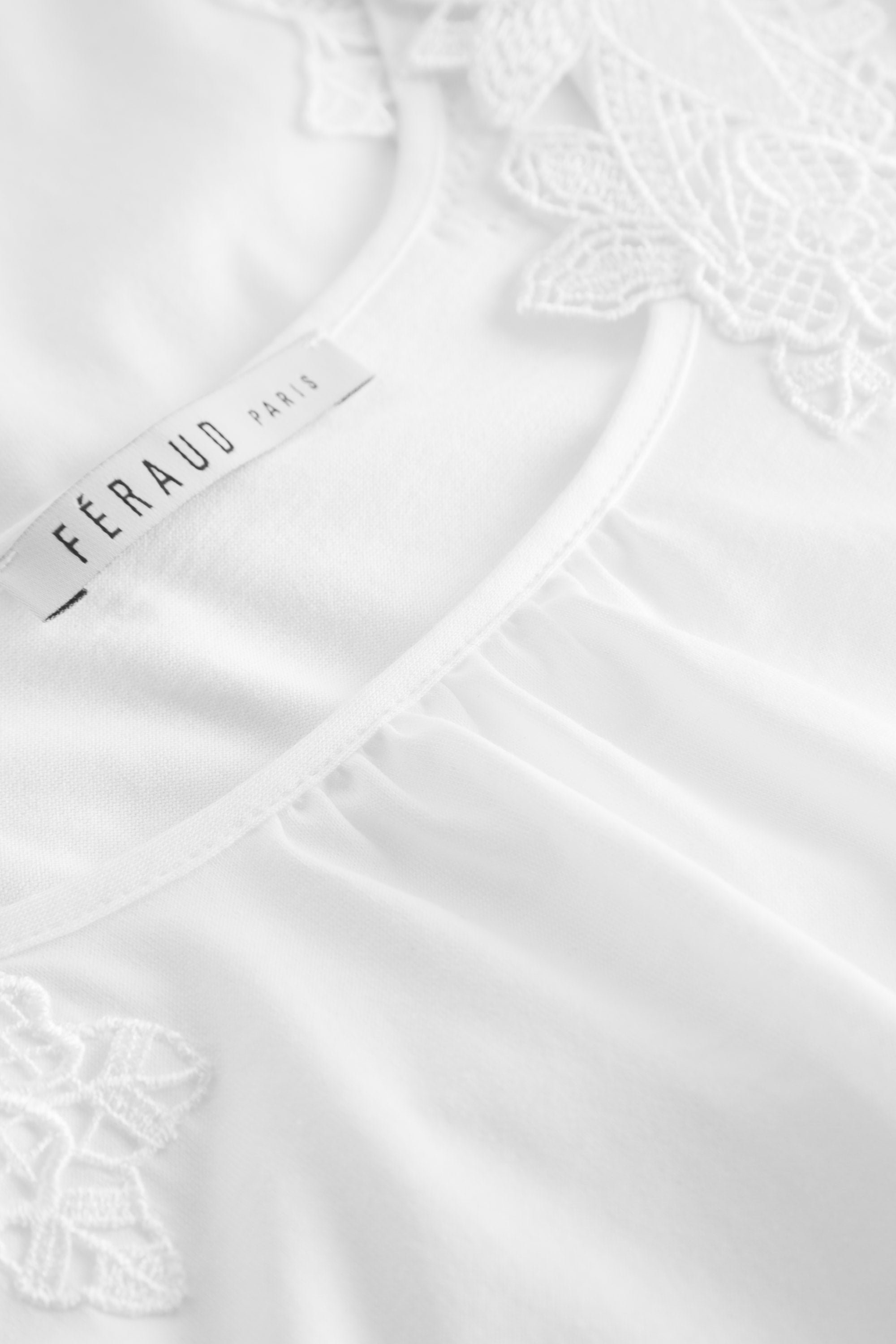Feraud Night Dress, Overcut, Round Neck Romantic Lace (3884188) White