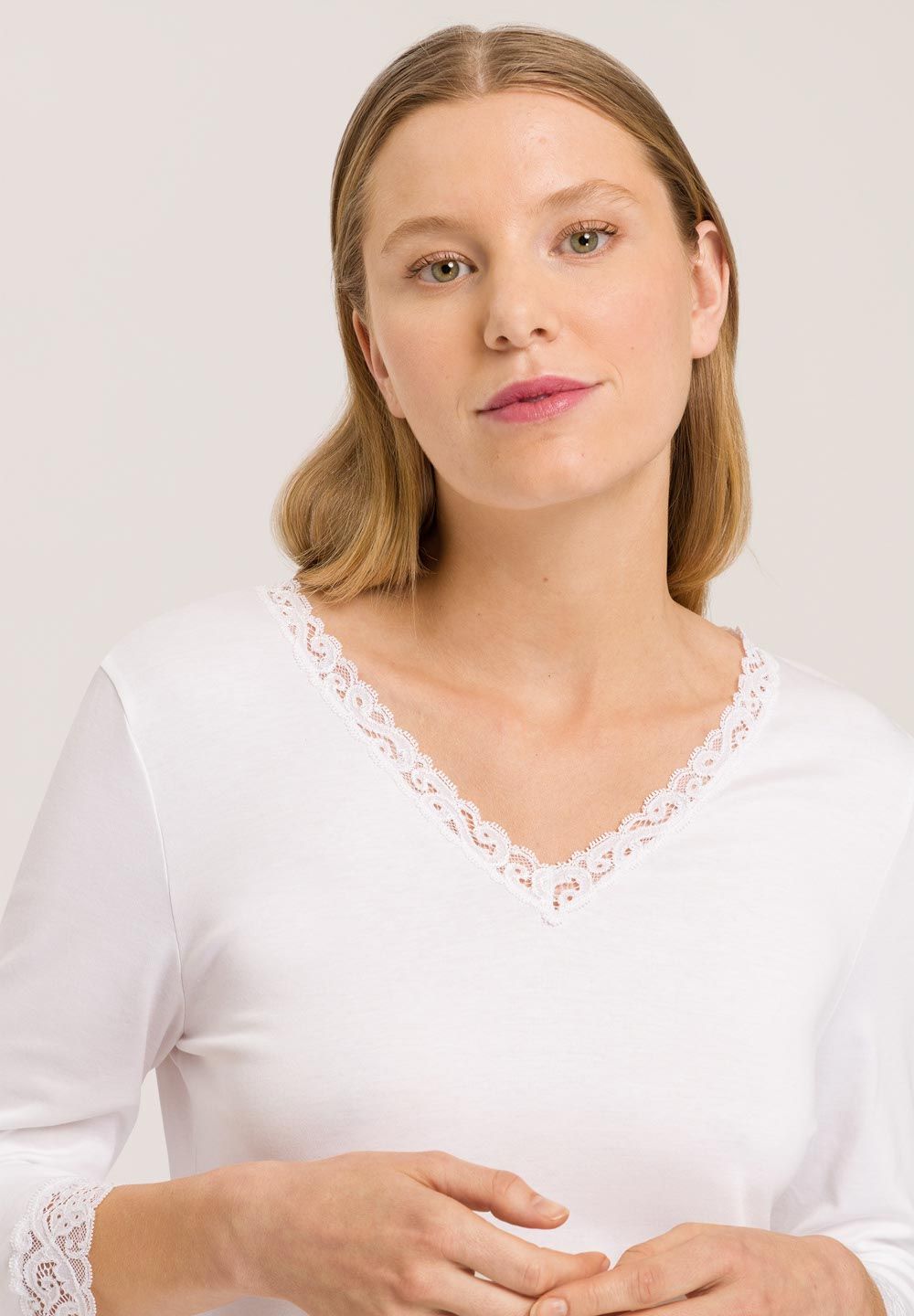 Hanro Basic Moments Nw Moments Nw 3/4 Slv Nightdress 100Cm (077162) White