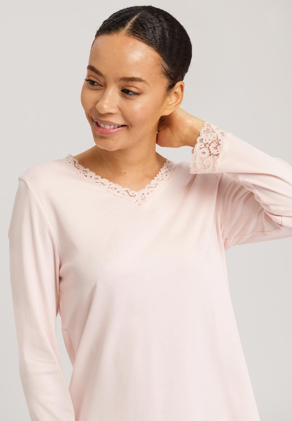 Hanro Basic Moments Nw Moments Nw L/Slv Pajama (077041) Crystal Pink