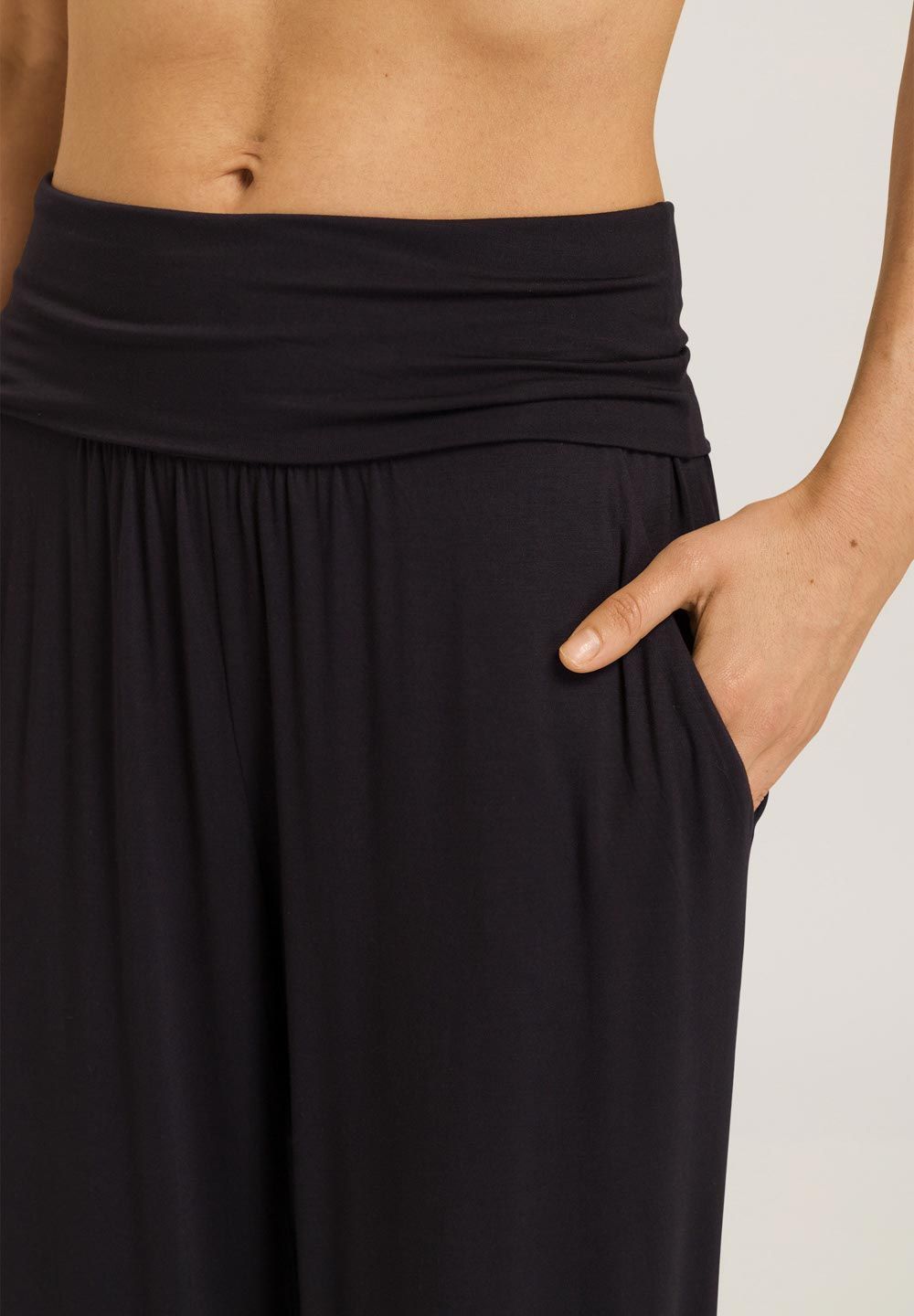 Hanro Basic Yoga Yoga Long Pants (078798) Black Beauty