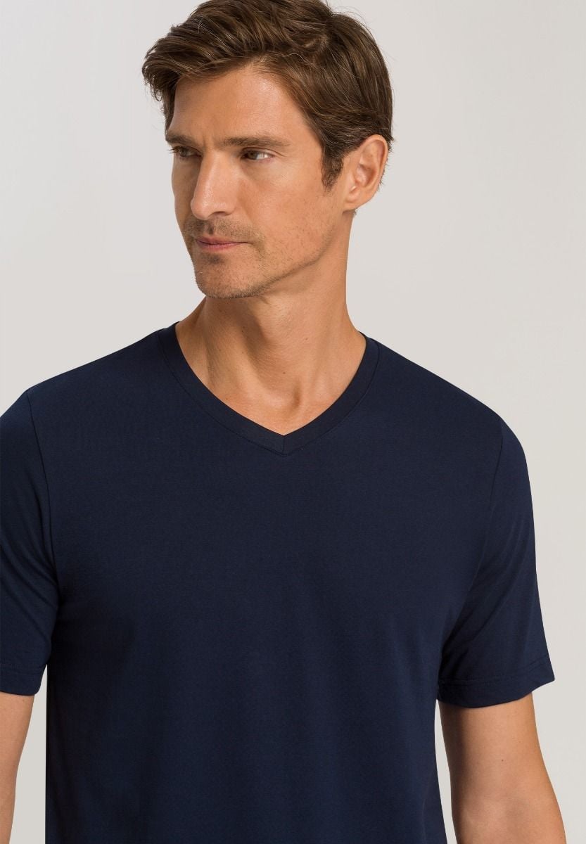 Hanro Basic Living Shirts Living Shirts S/Slv Shirt V-Neck (075051) Deep Navy