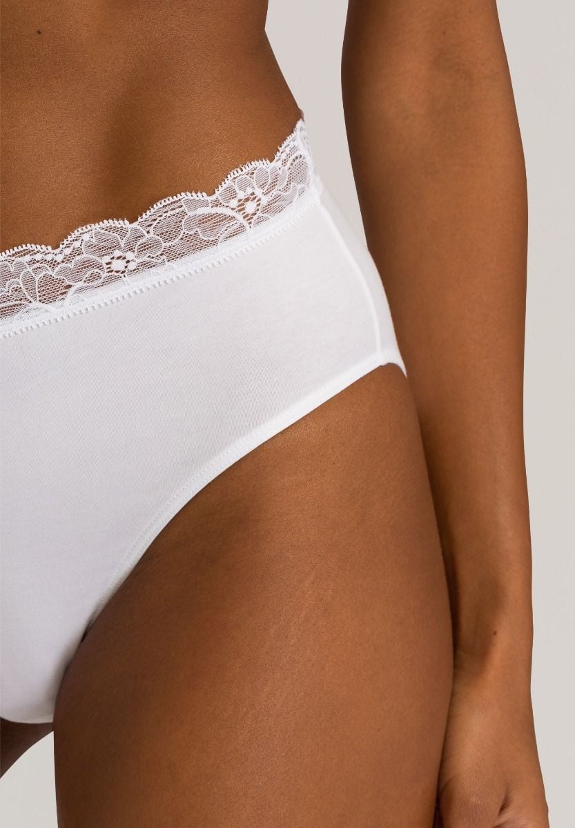 Hanro Basic Cotton Lace Cotton Lace Maxi Briefs (072436) White