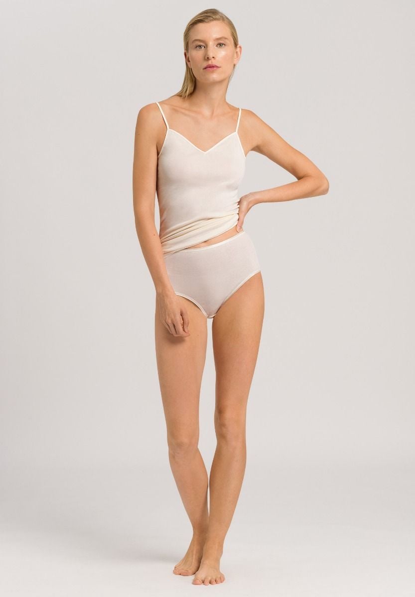 Hanro Basic Cotton Seamless Cotton Seamless Spaghetti Top (071601) Pale Cream