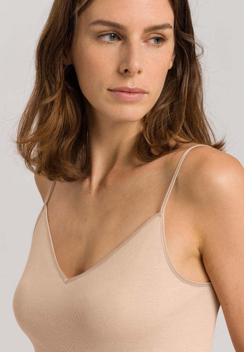 Hanro Basic Cotton Seamless Cotton Seamless Spaghetti Top (071601) Beige