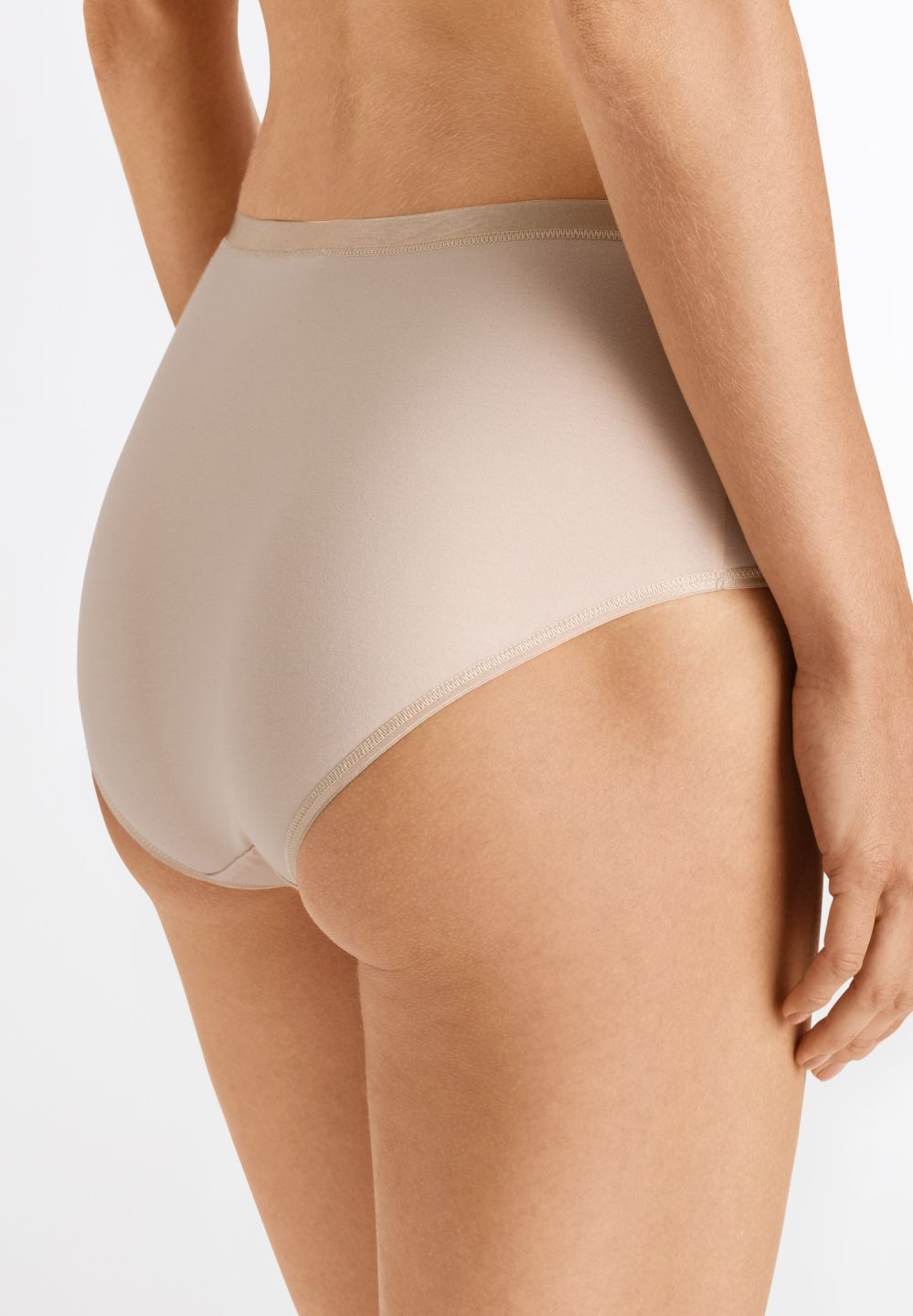 Hanro Basic Cotton Sensation Cotton Sensation Full Brief (071413) Beige