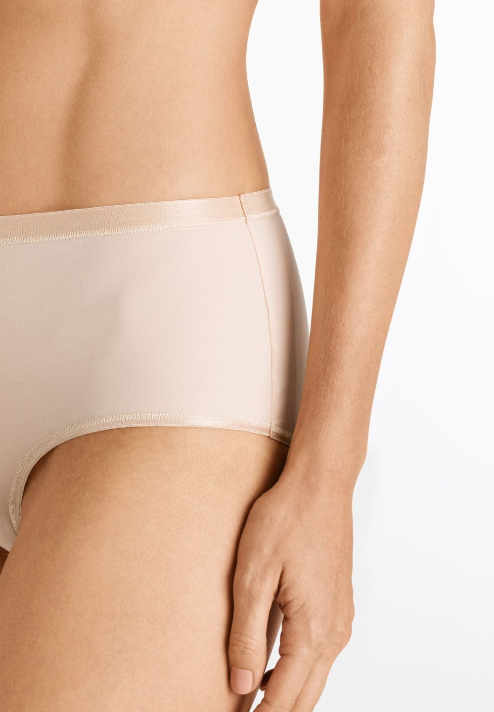 Hanro Basic Cotton Sensation Cotton Sensation Full Brief (071413) Beige