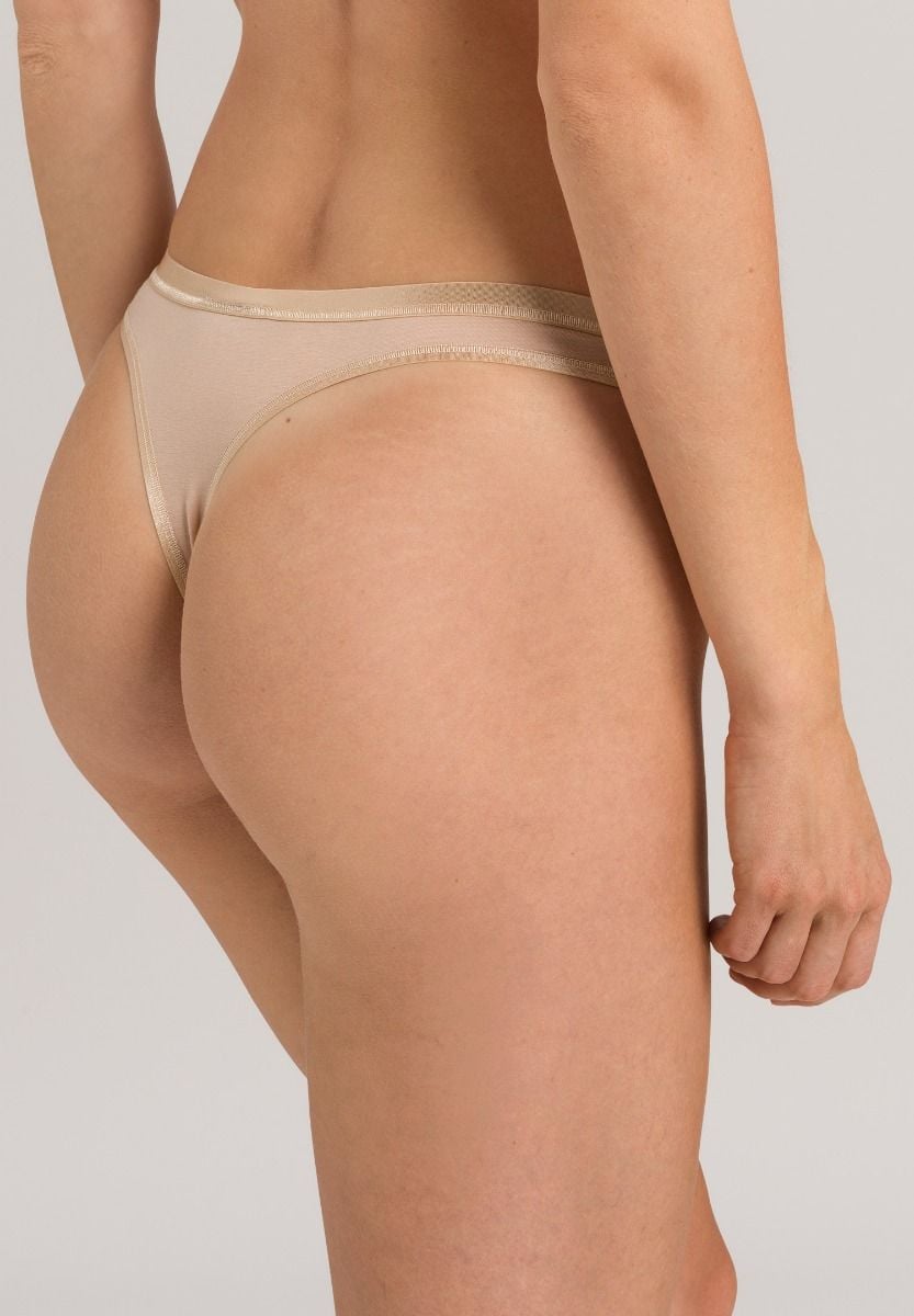 Hanro Basic Cotton Sensation Cotton Sensation Thong (071402) Beige