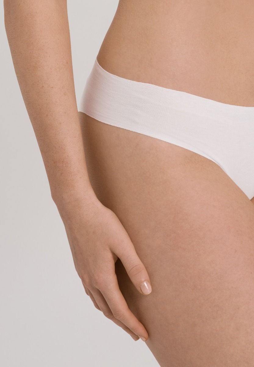 Hanro Basic Invisible Cotton Invisible Cotton Brazilian Panty (071226) White